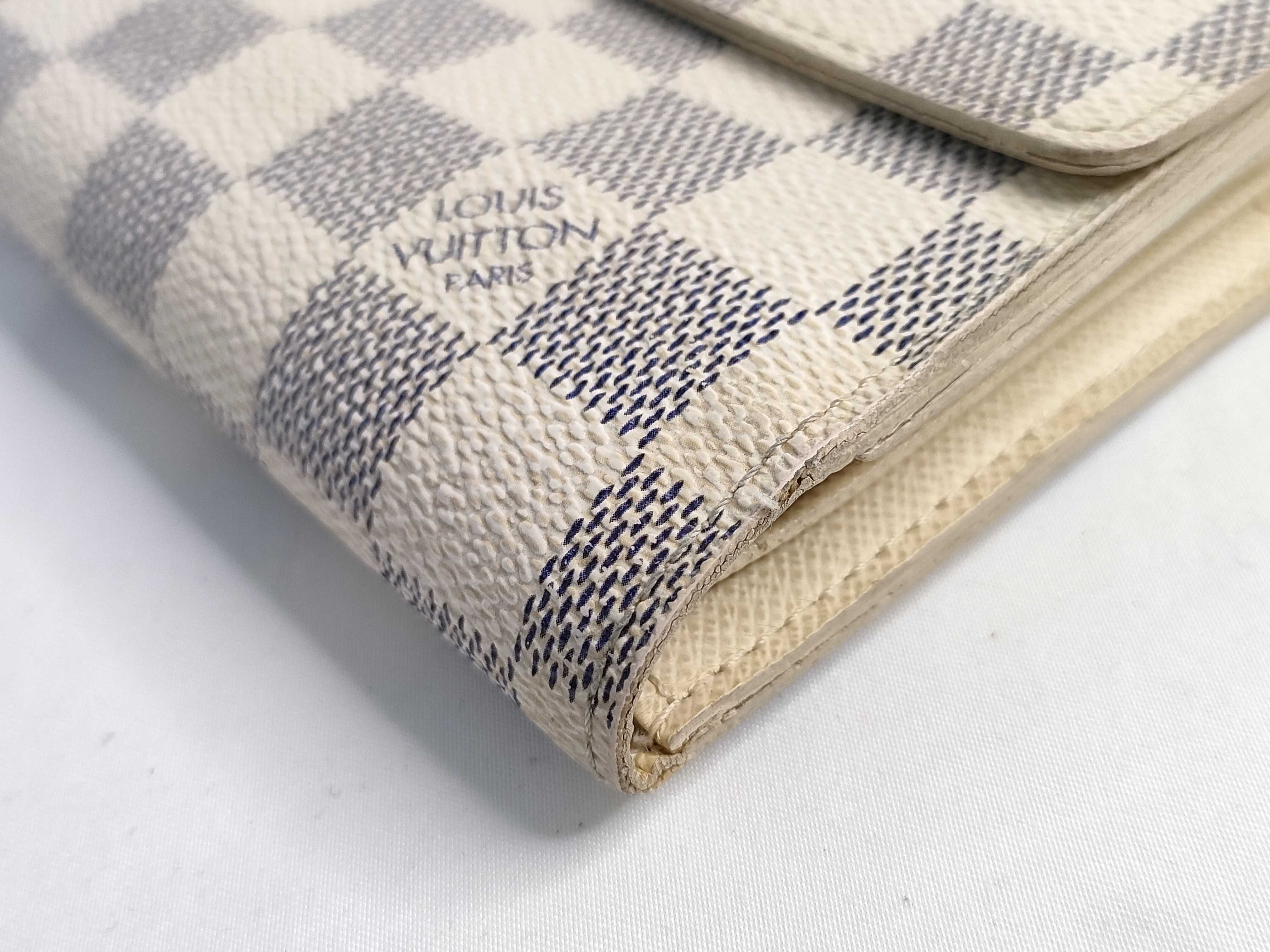 Damier Azur Louis Vuitton Damier Wallet — view 3