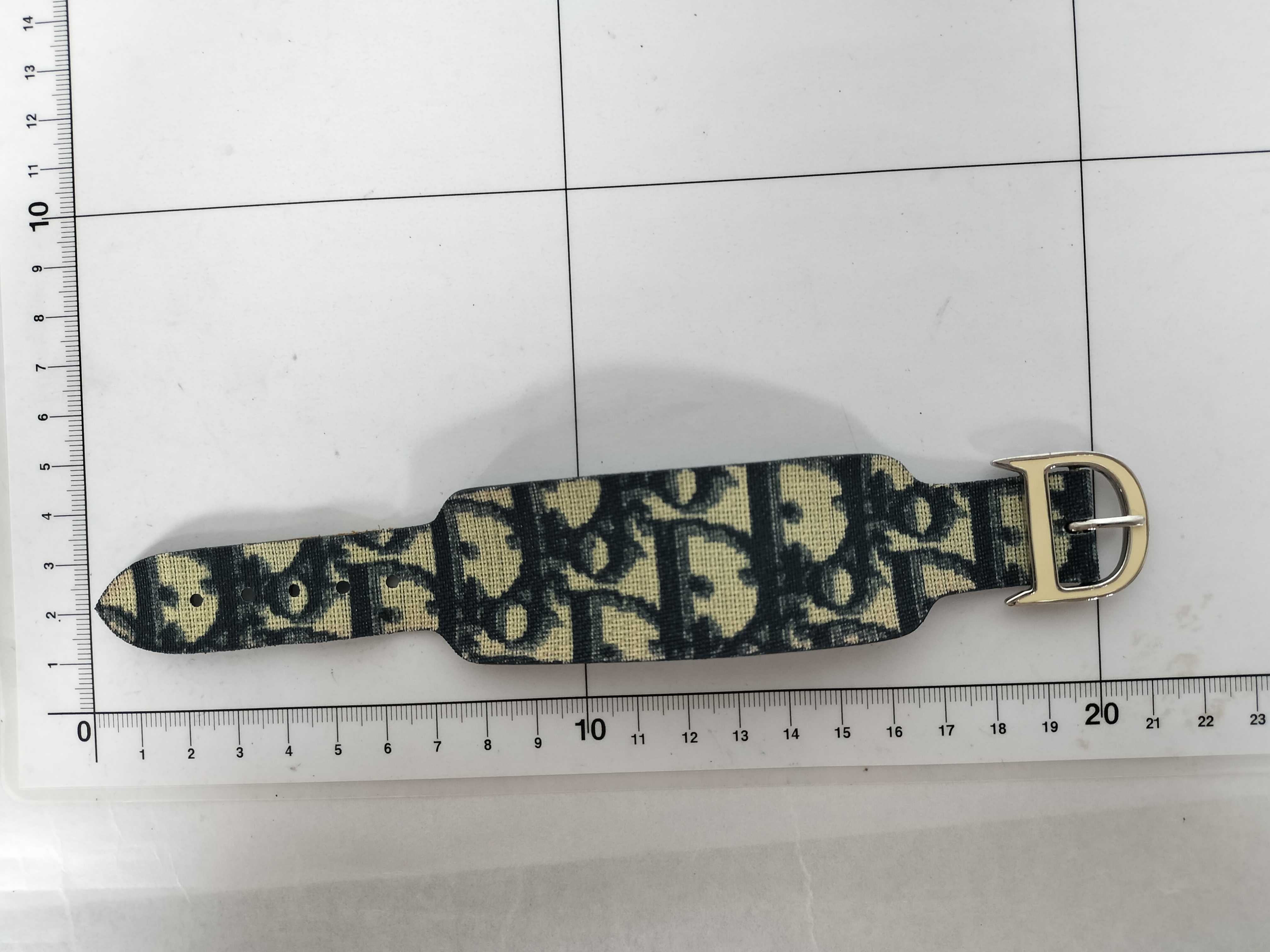 wristband, bracelet, bangle — view 9