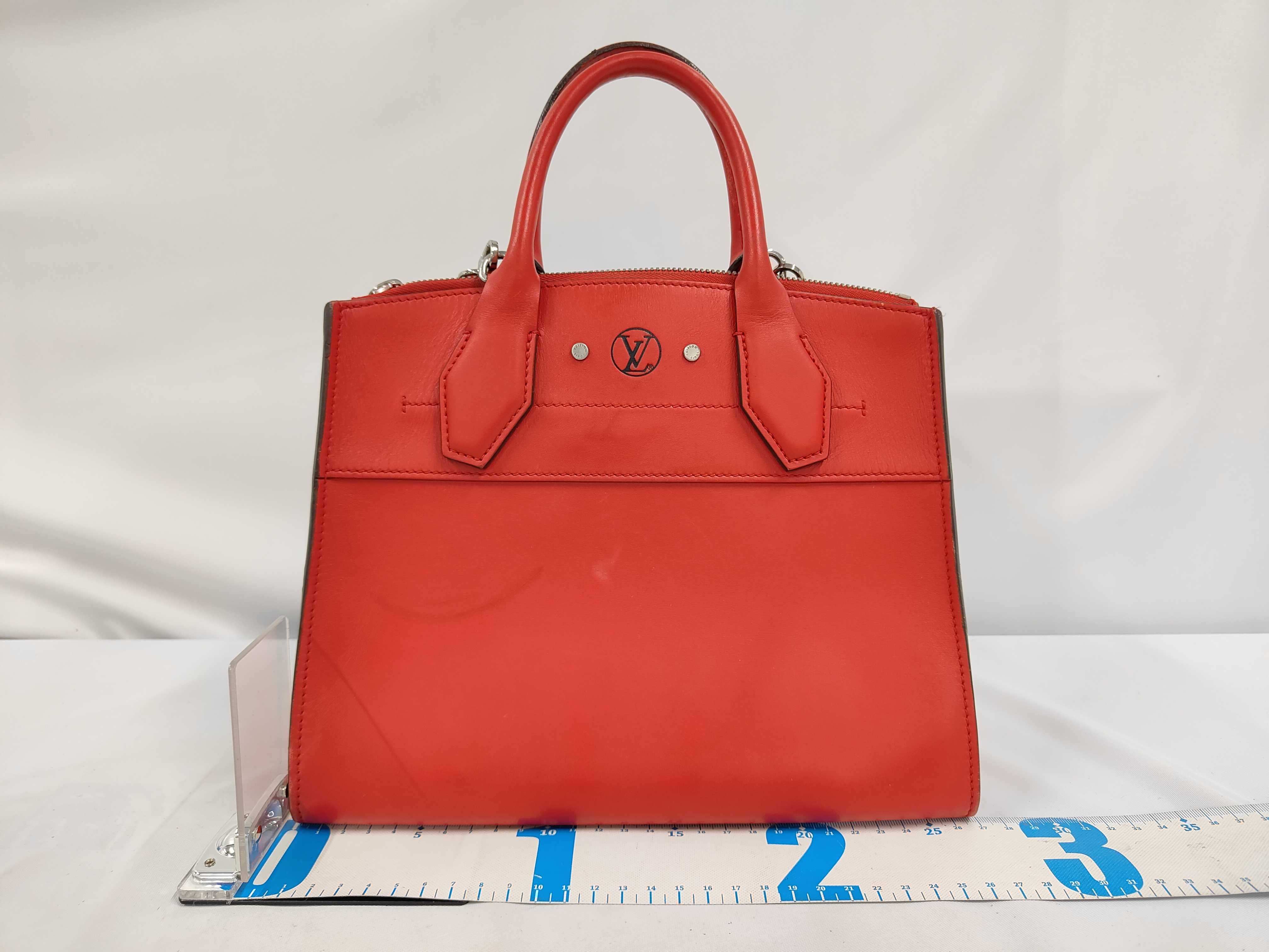 City Steamer DU4125 Calf Leather Handbag — view 2