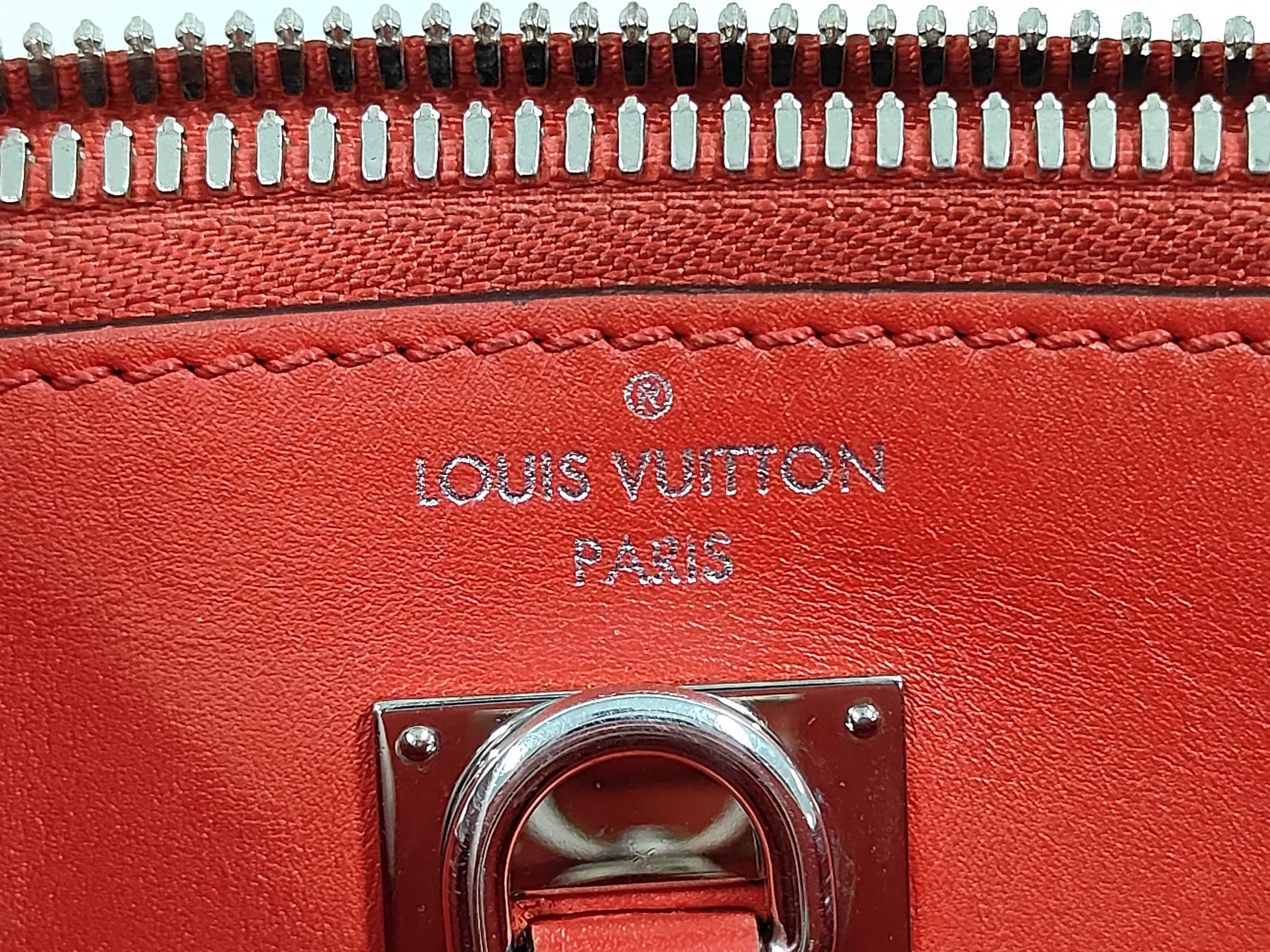 City Steamer DU4125 Calf Leather Handbag — view 9