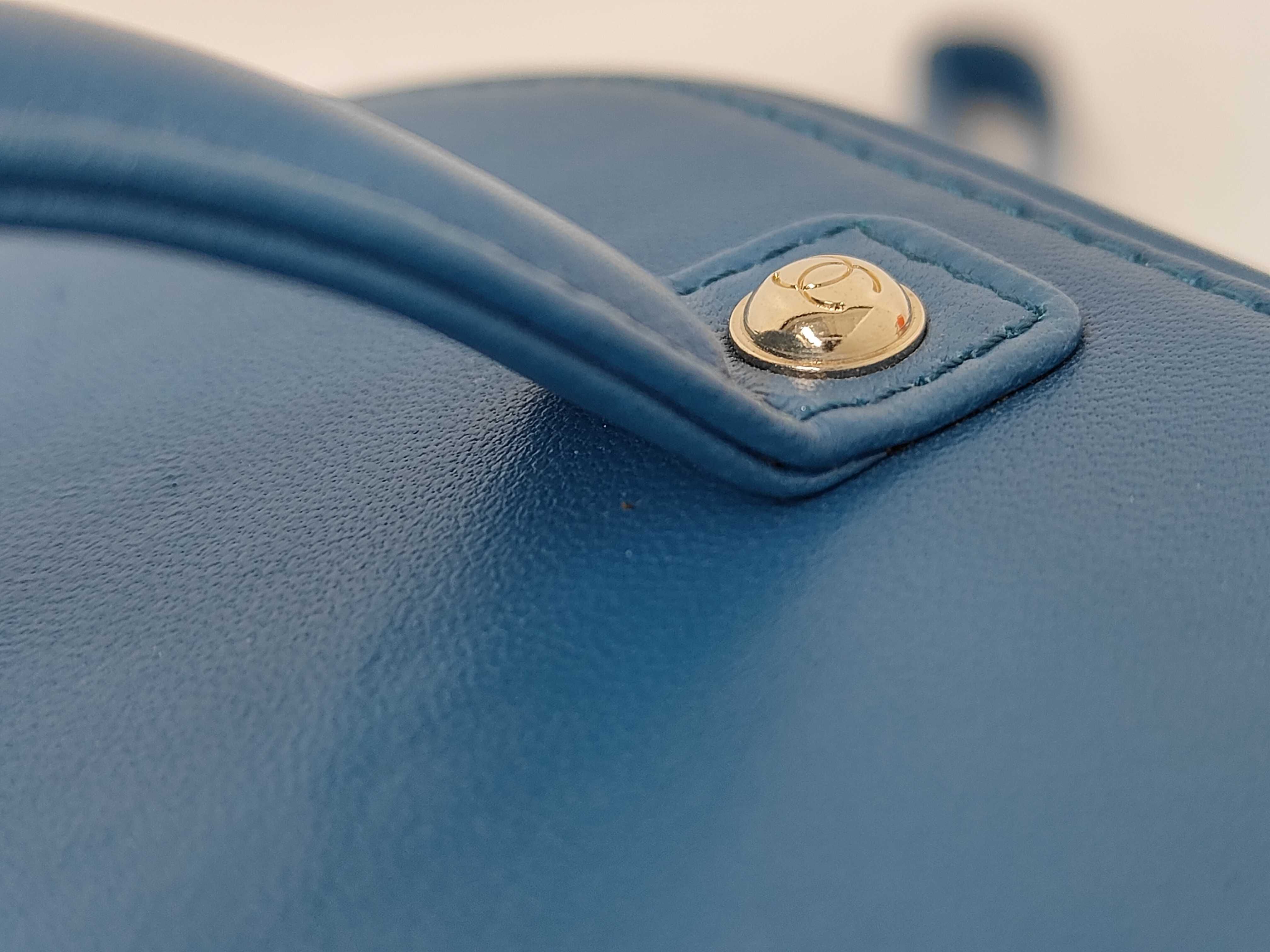 Chain Shoulder Bag, Blue, Vanity Bag — view 3