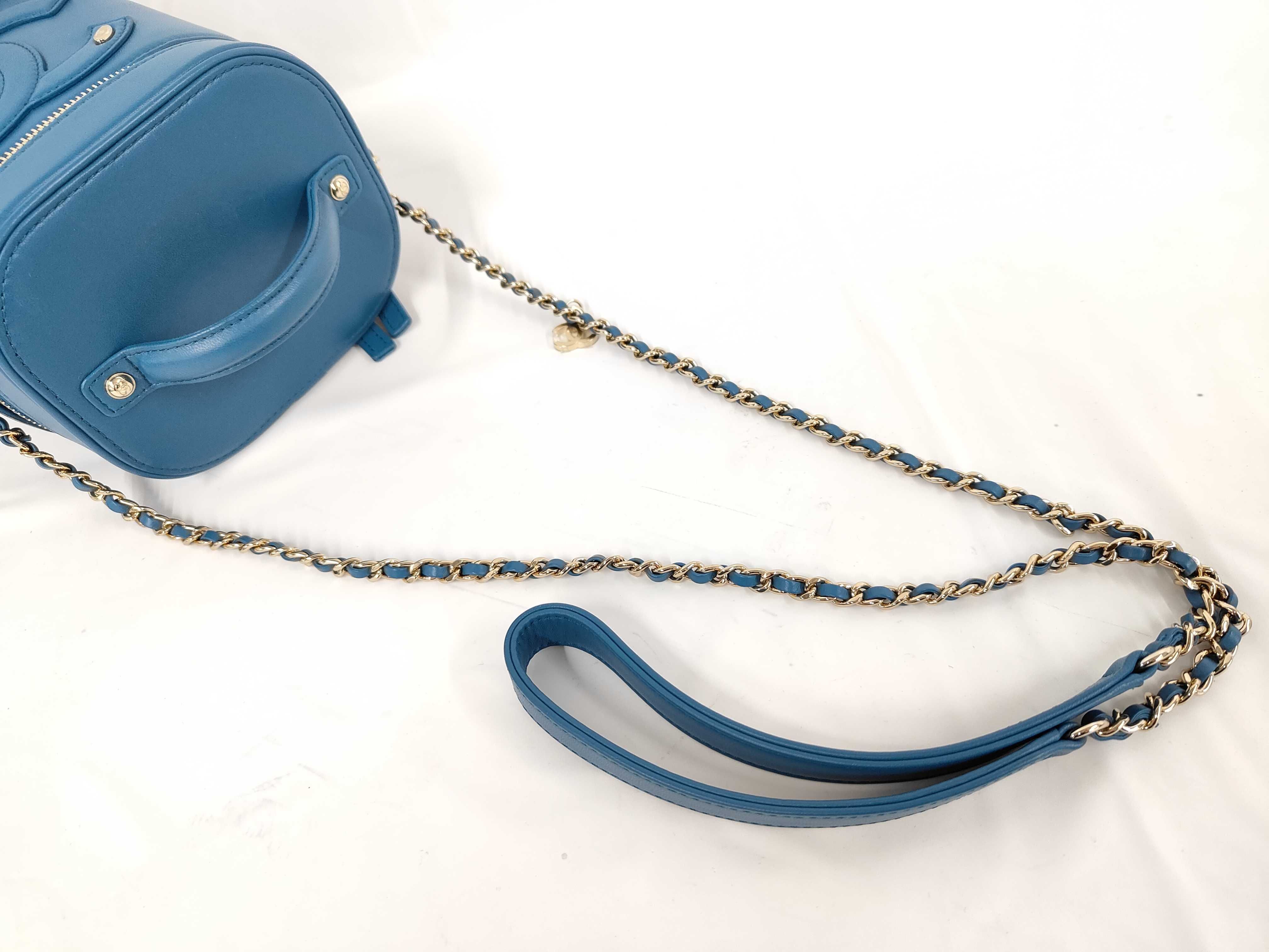 Chain Shoulder Bag, Blue, Vanity Bag — view 4