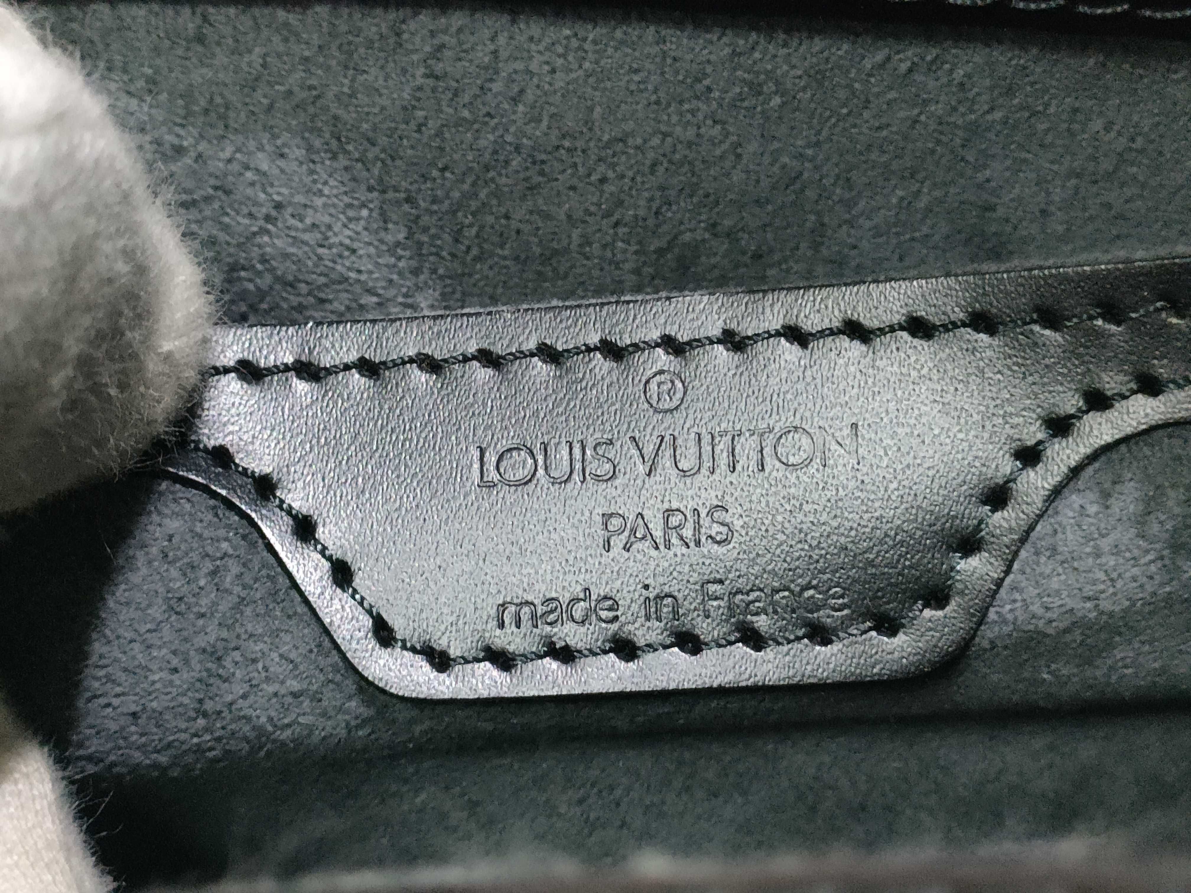 Epi M52222 Soufflo Handbag — view 11