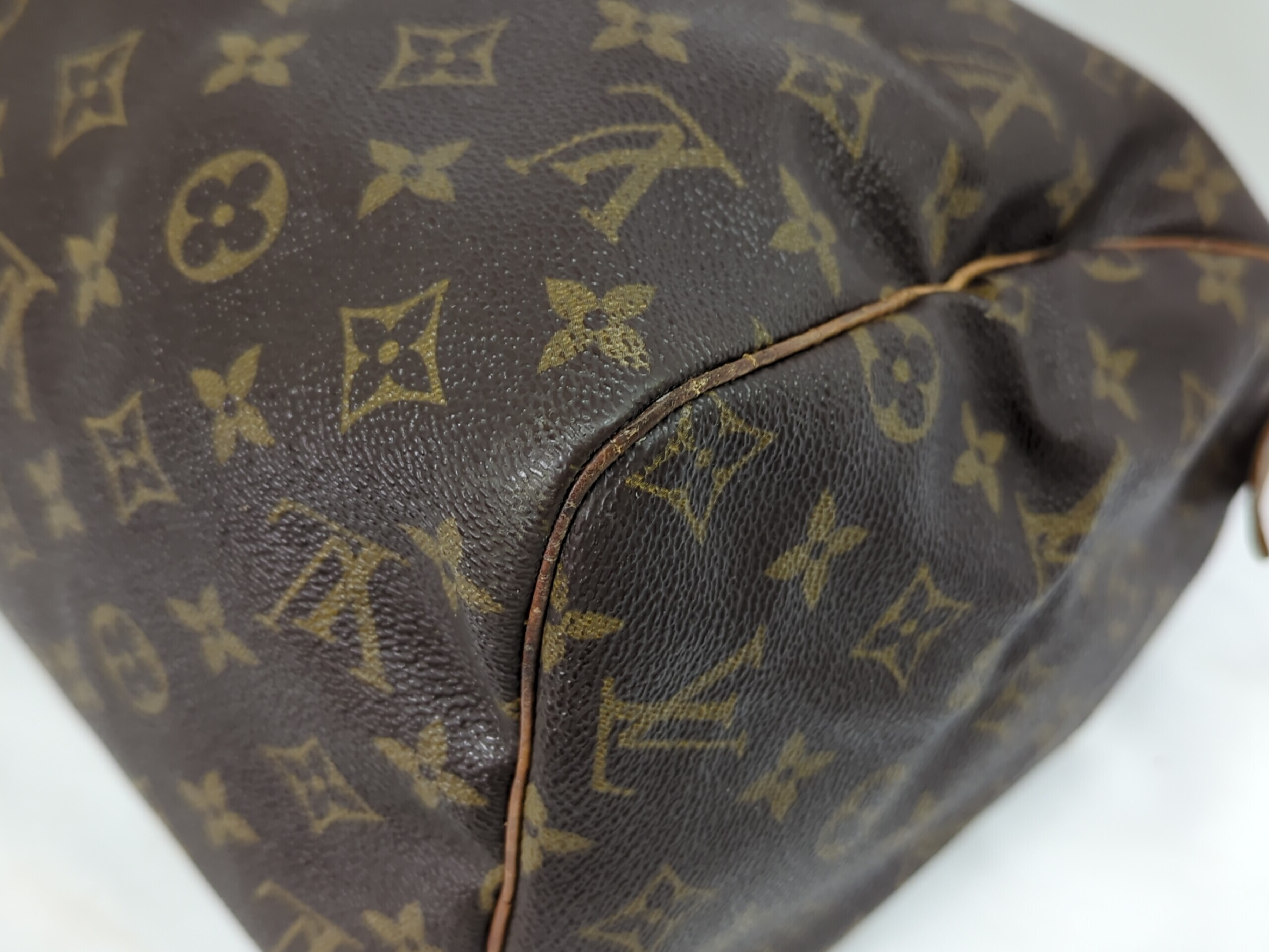 M41526 Monogram Speedy 30 Handbag — view 3