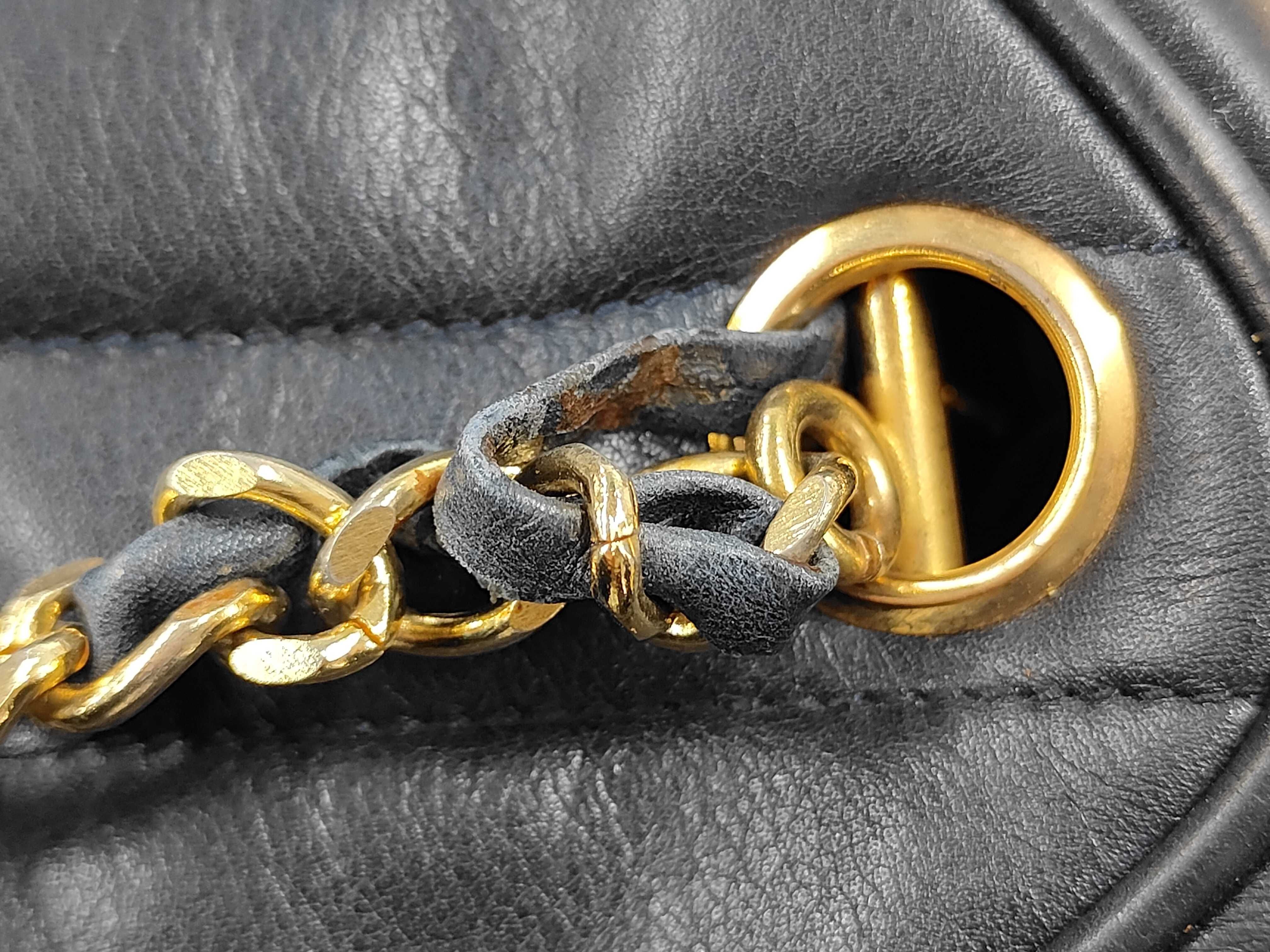 Shoulder Bag, V-Stitch, Navy Gold — view 5