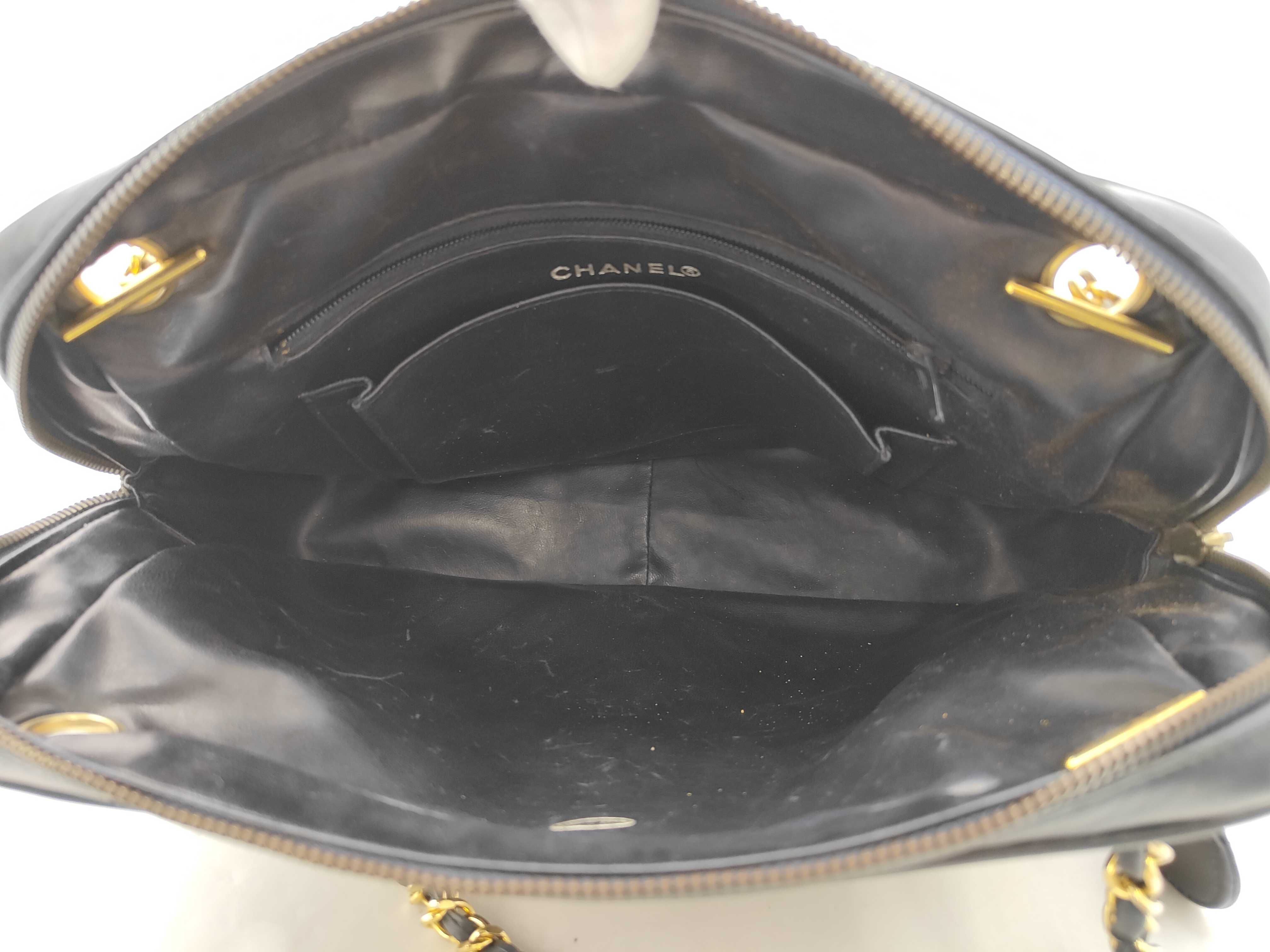 Shoulder Bag, V-Stitch, Navy Gold — view 8