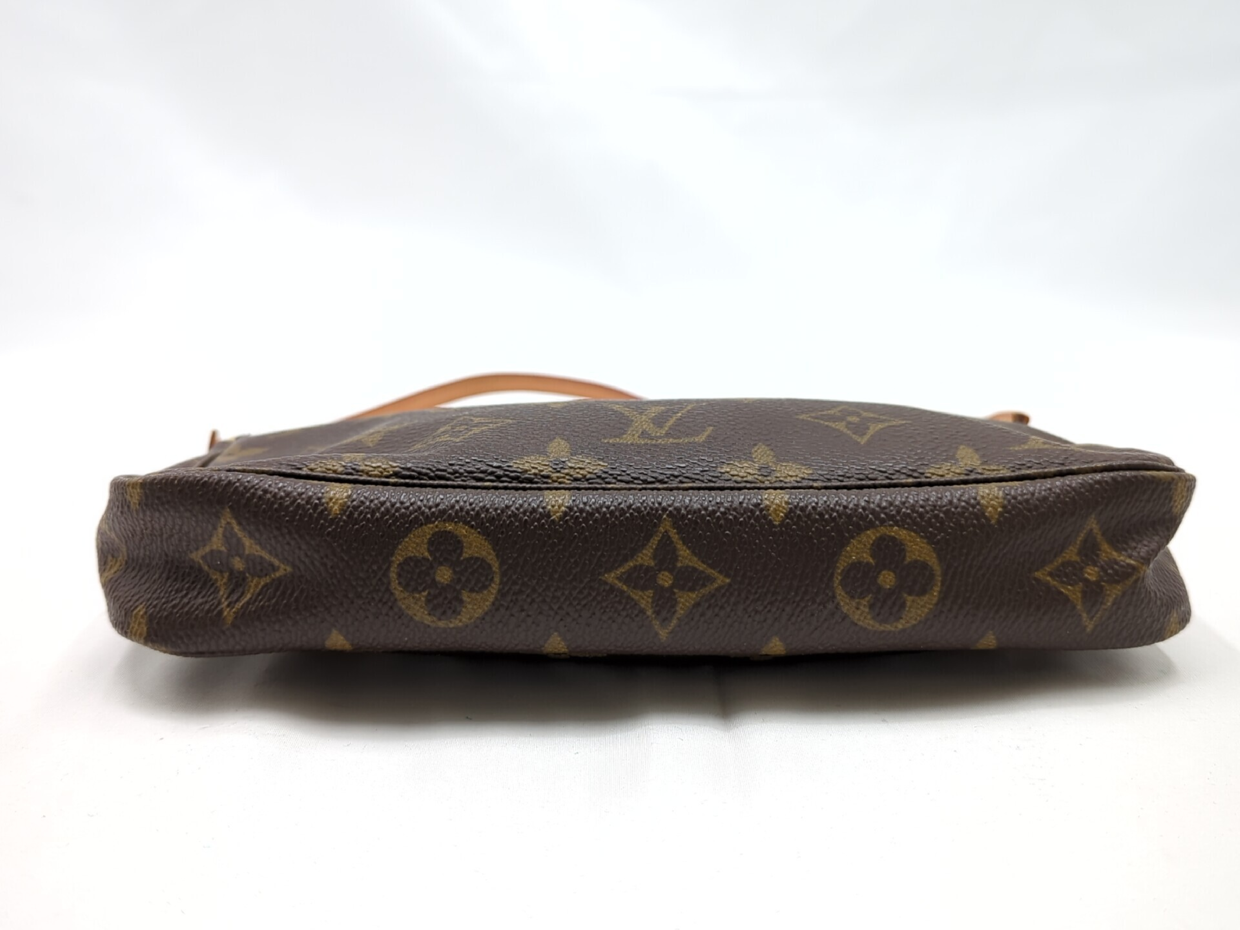 M40712 Monogram Pochette Accessoires Handbag — view 5
