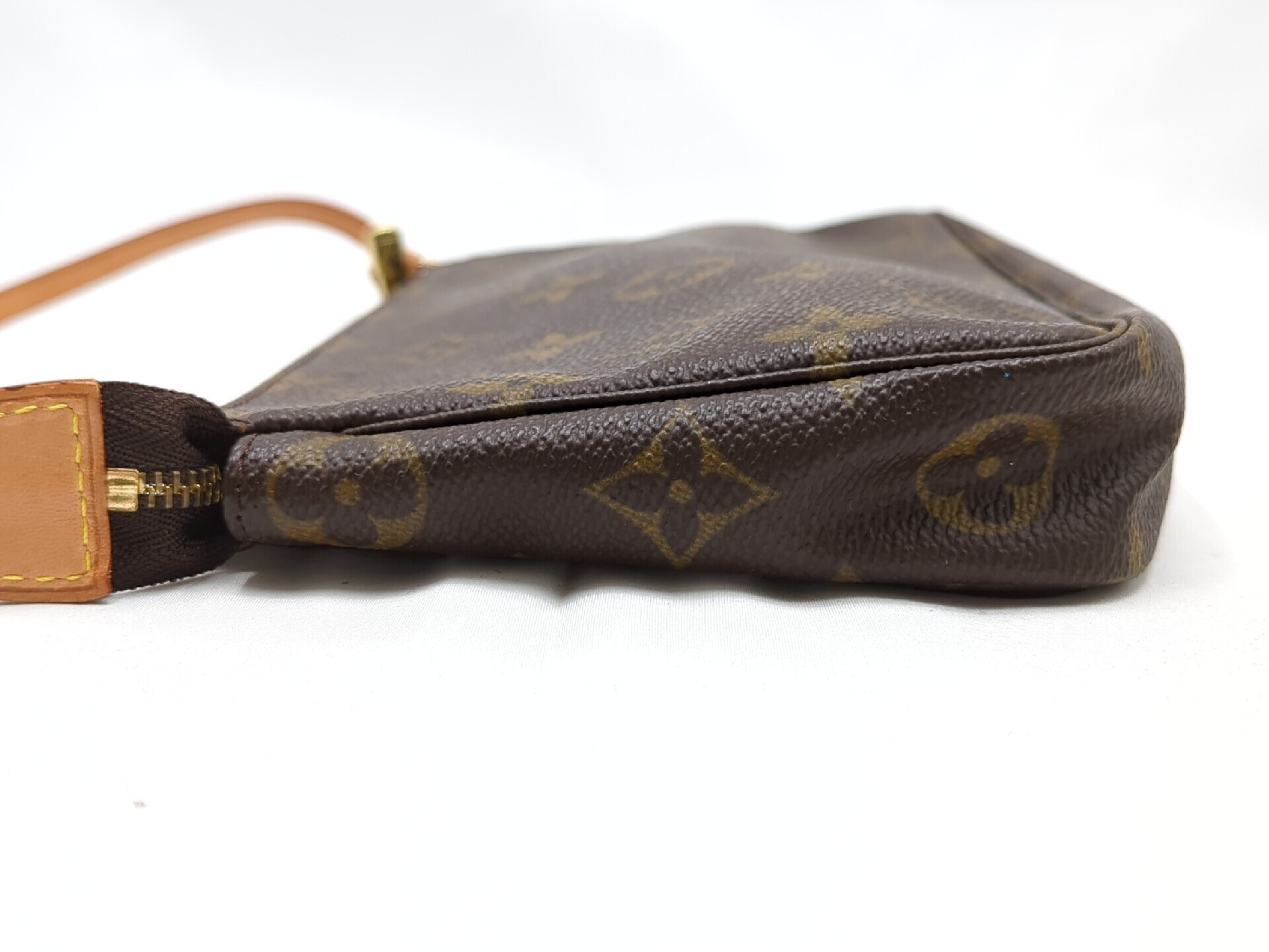 M40712 Monogram Pochette Accessoires Handbag — view 6