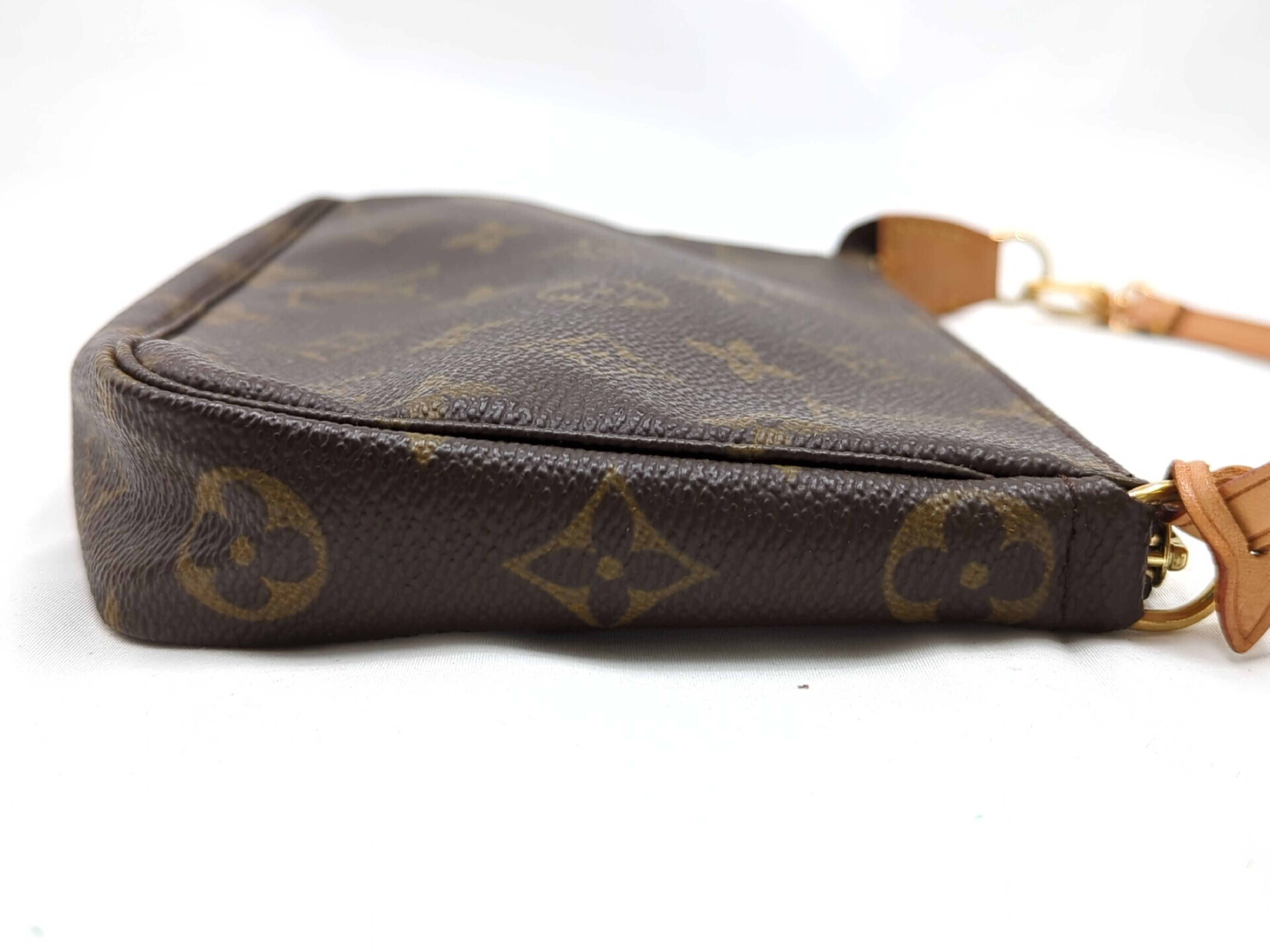 M40712 Monogram Pochette Accessoires Handbag — view 7