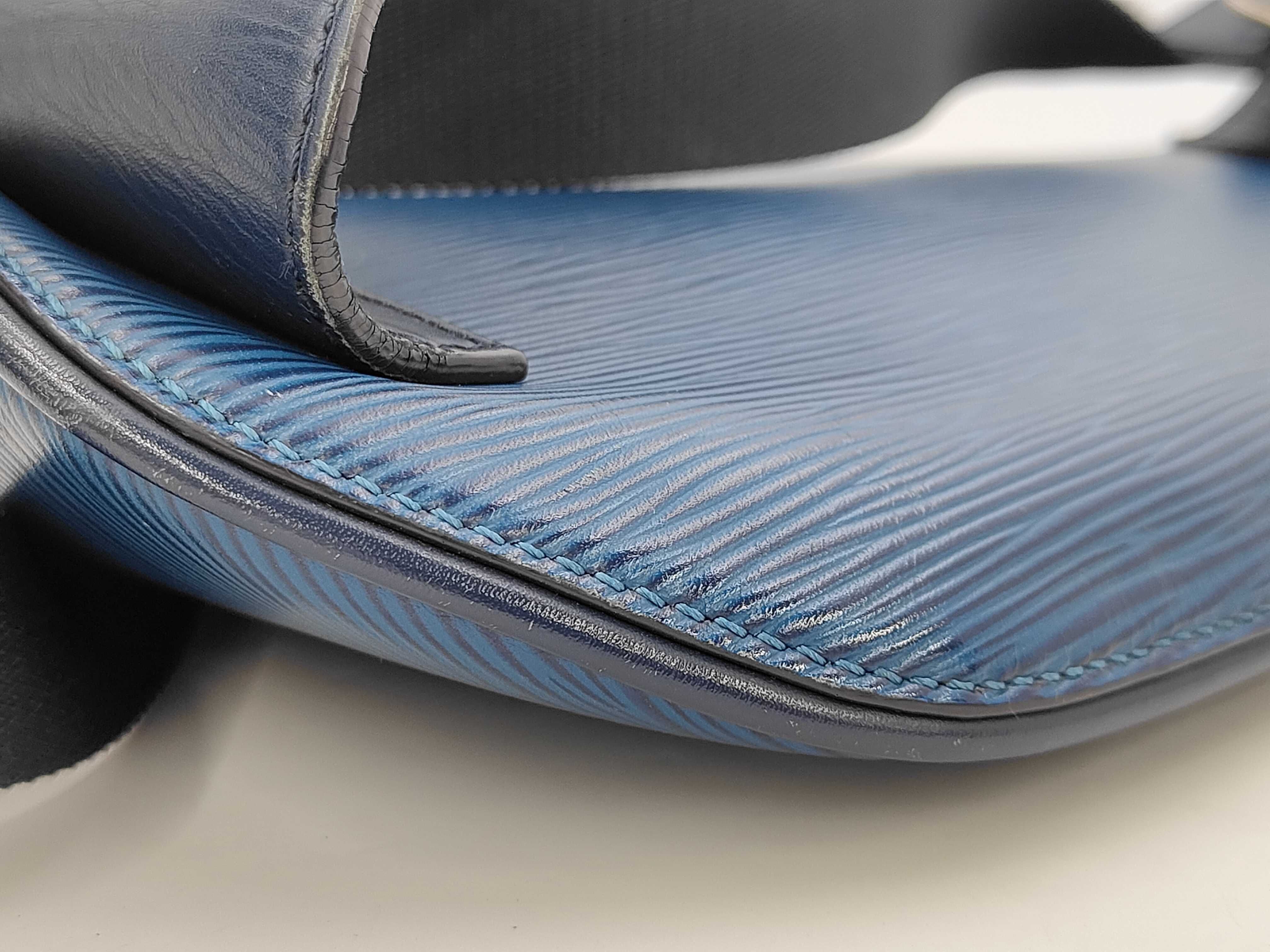 Epi Bum Bag Waist Bag — view 10