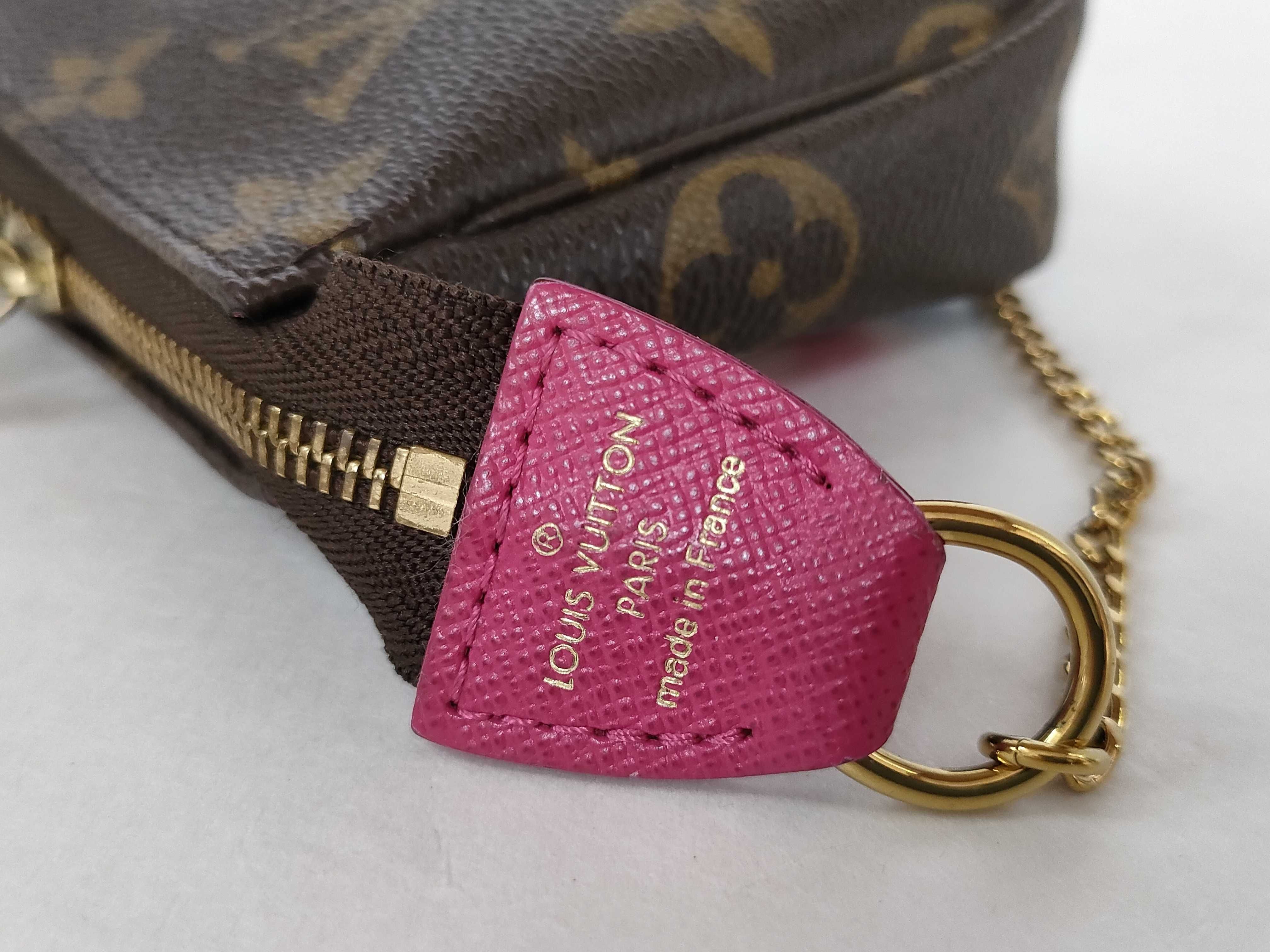 Monogram Louis Vuitton Monogram Pouch Bag Pouch — view 11