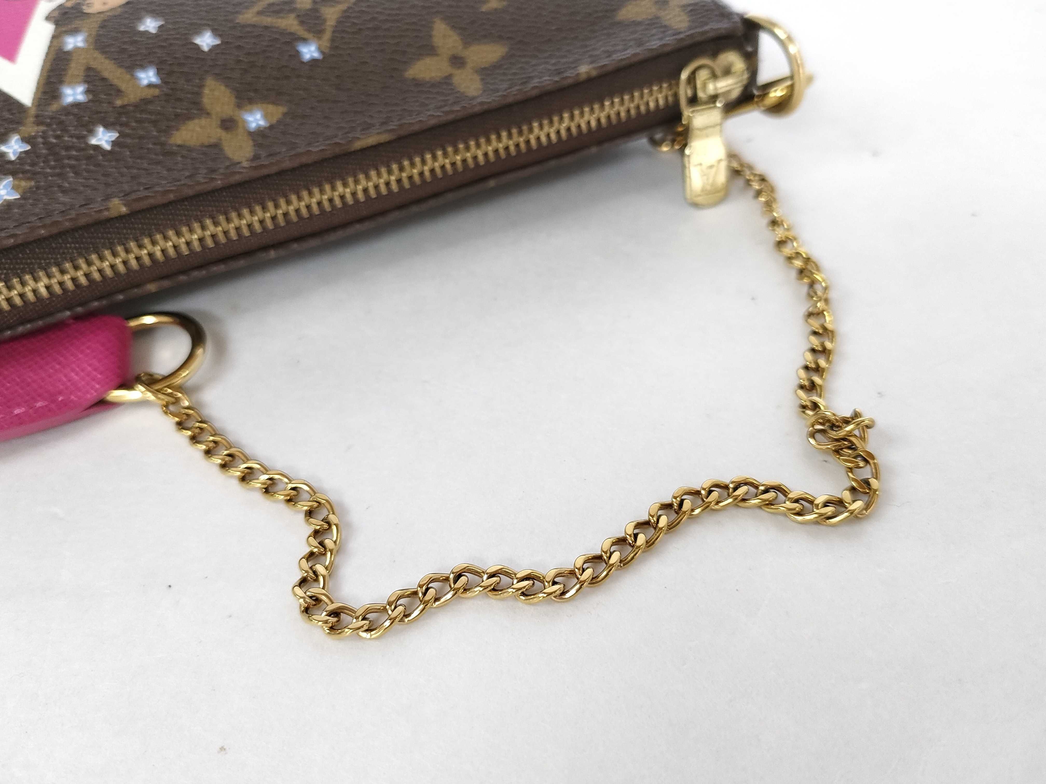 Monogram Louis Vuitton Monogram Pouch Bag Pouch — view 3
