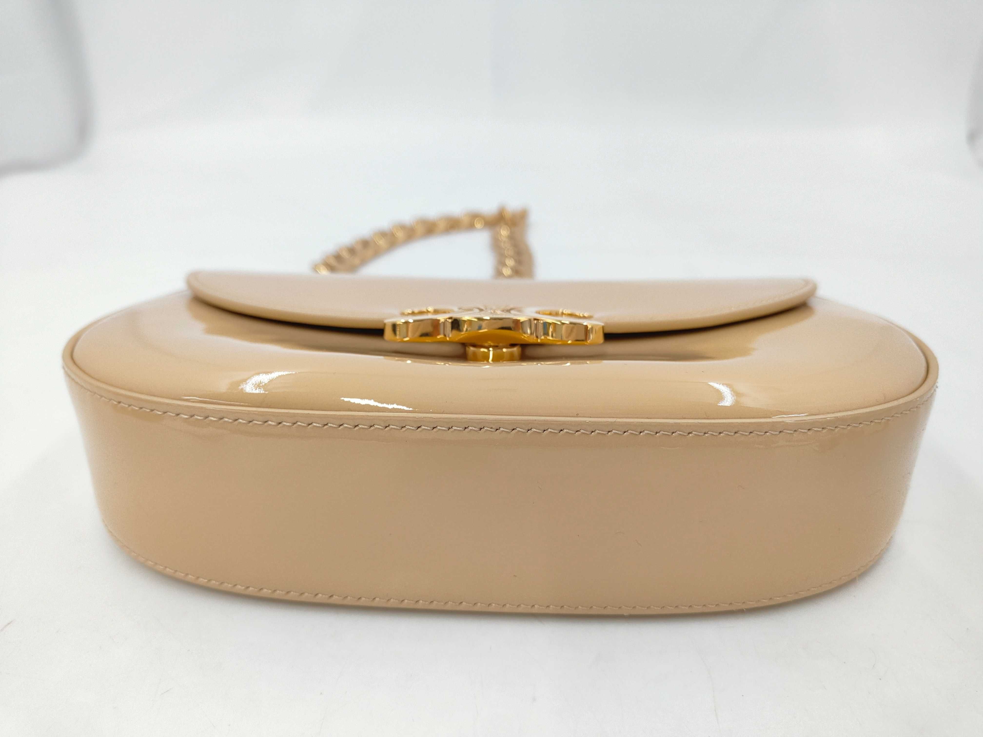 Triomphe Chain Shoulder Bag (Buzastarula Shoulder Bag) — view 3