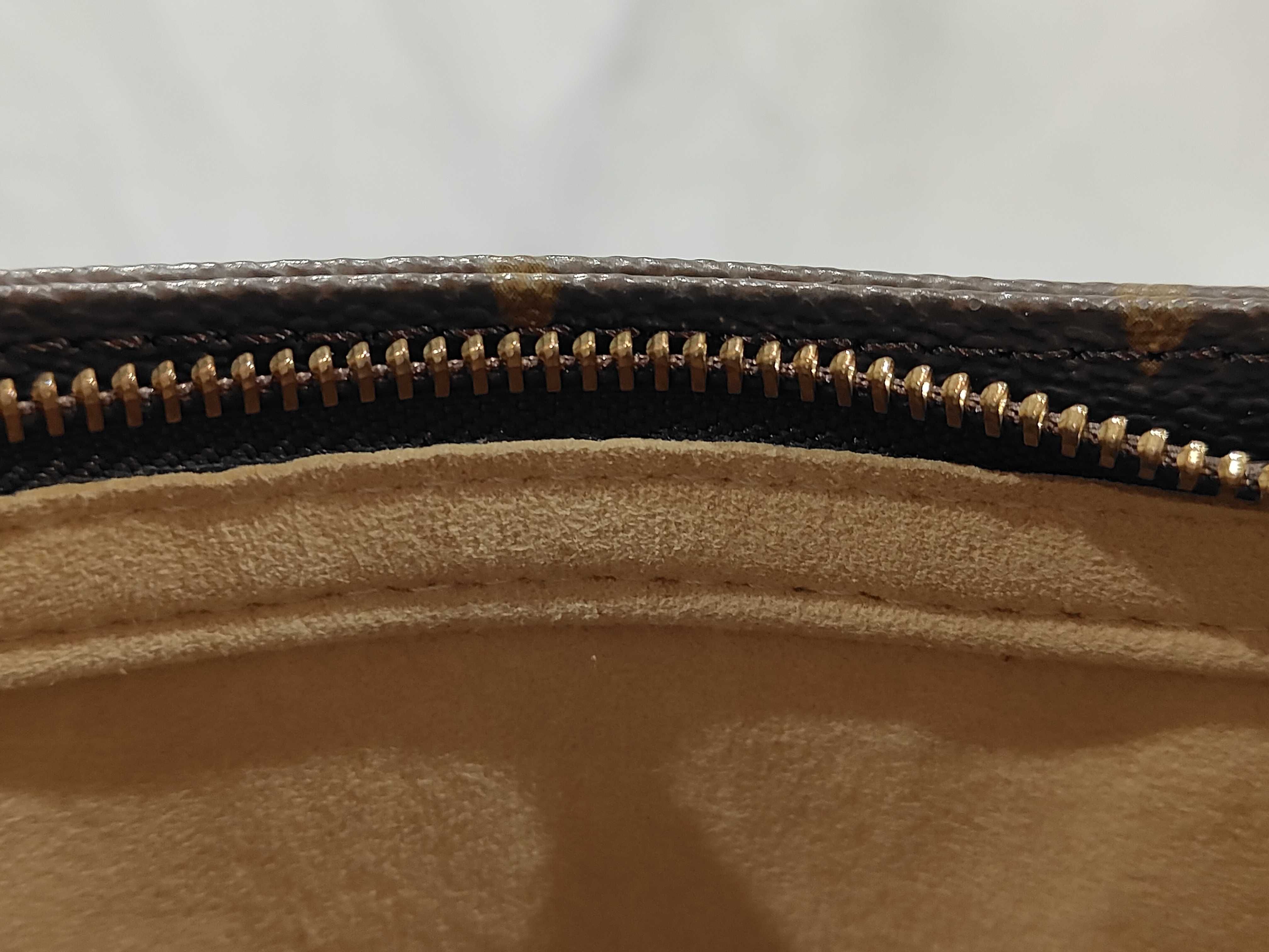 Monogram 268718938 Tote Bag — view 14