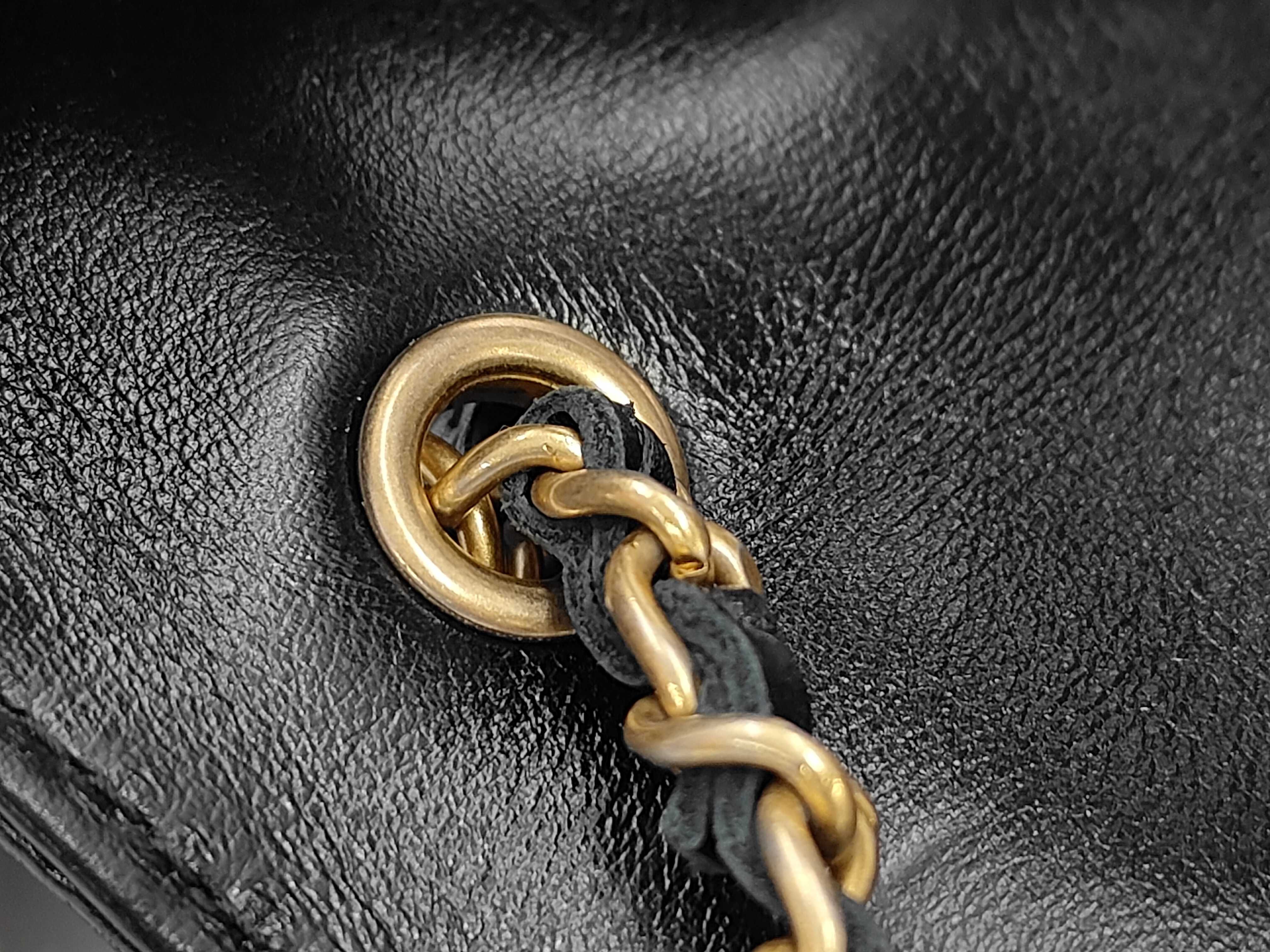 Matelasse Chain Shoulder Bag — view 7