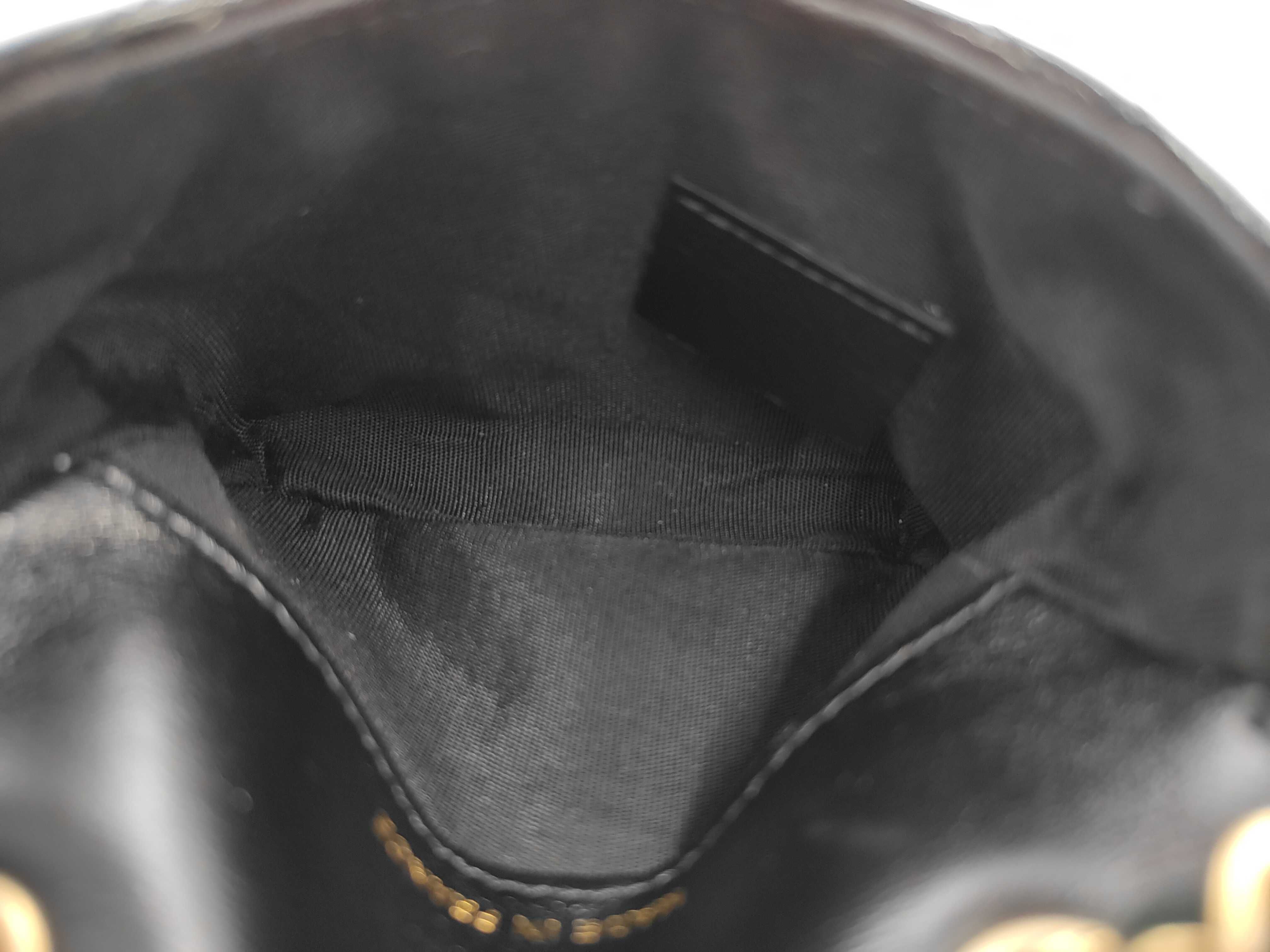 Matelasse Chain Shoulder Bag — view 8