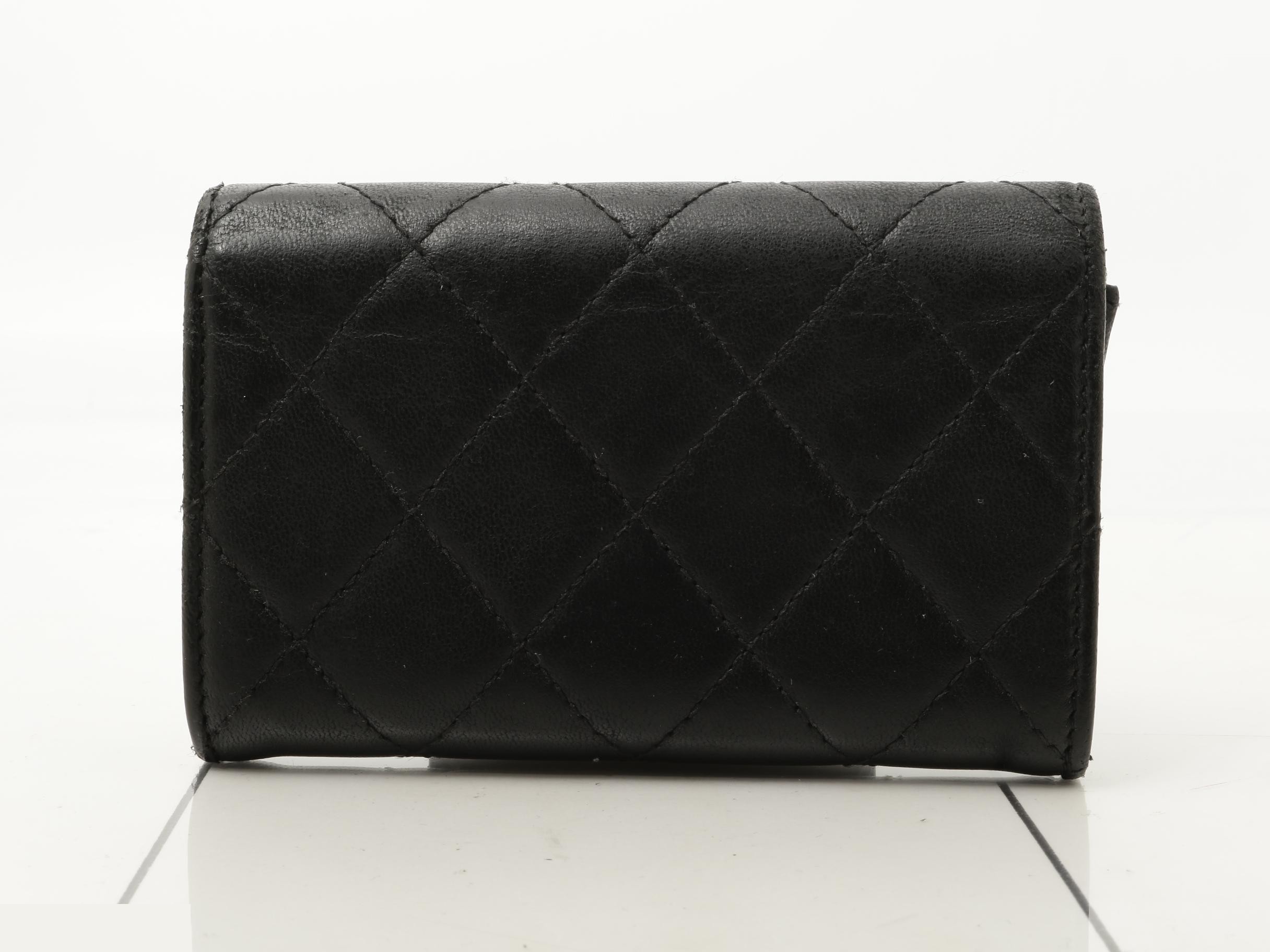 Matelassé flap card case with Coco Mark, series 14. — view 2