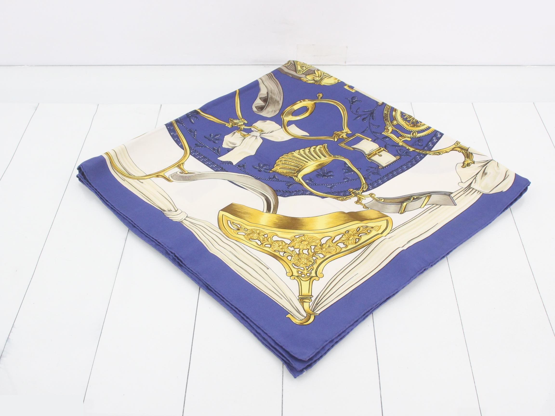 Carre 90 Etriers — view 2