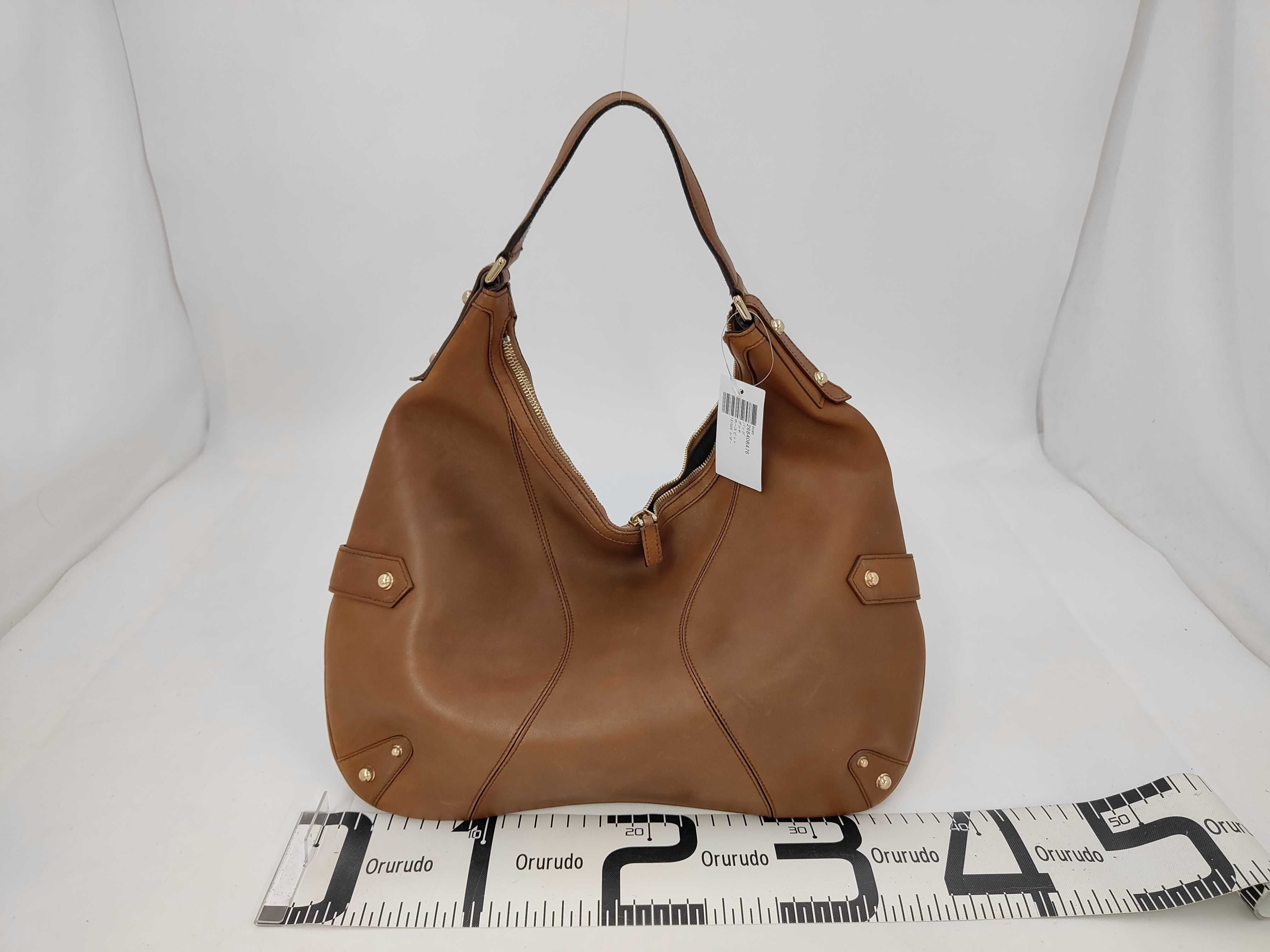 131026 Leather Shoulder Bag — view 2
