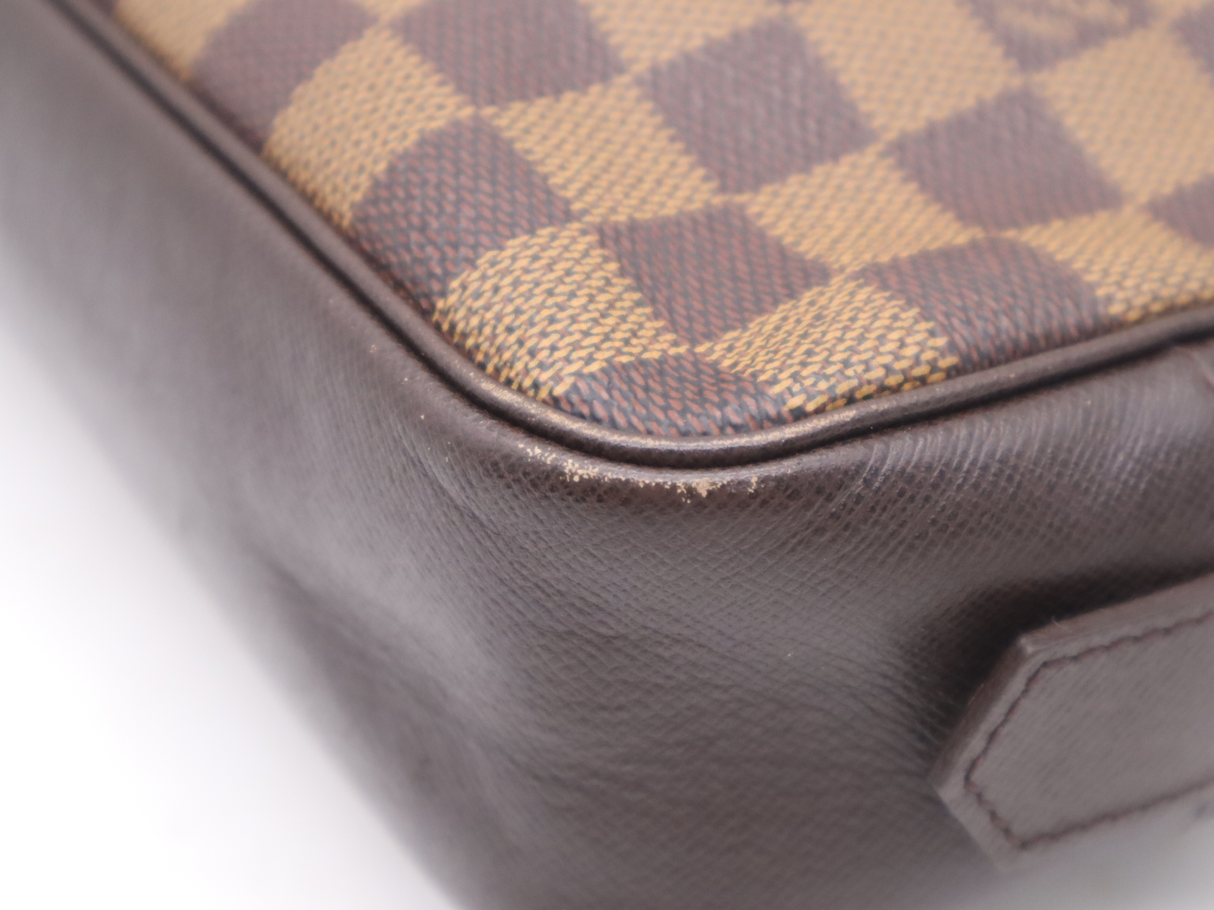 N47623 Damier Trouse Toilette 25 Clutch Bag — view 8