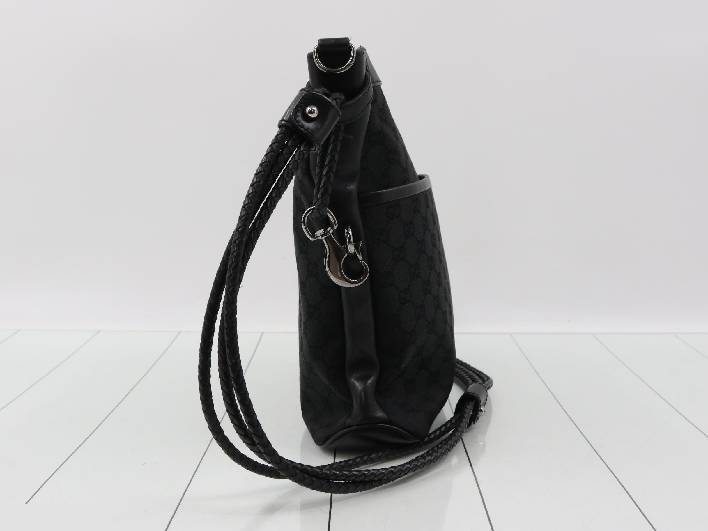 GG Canvas (Bag) - Shoulder Bag — view 4