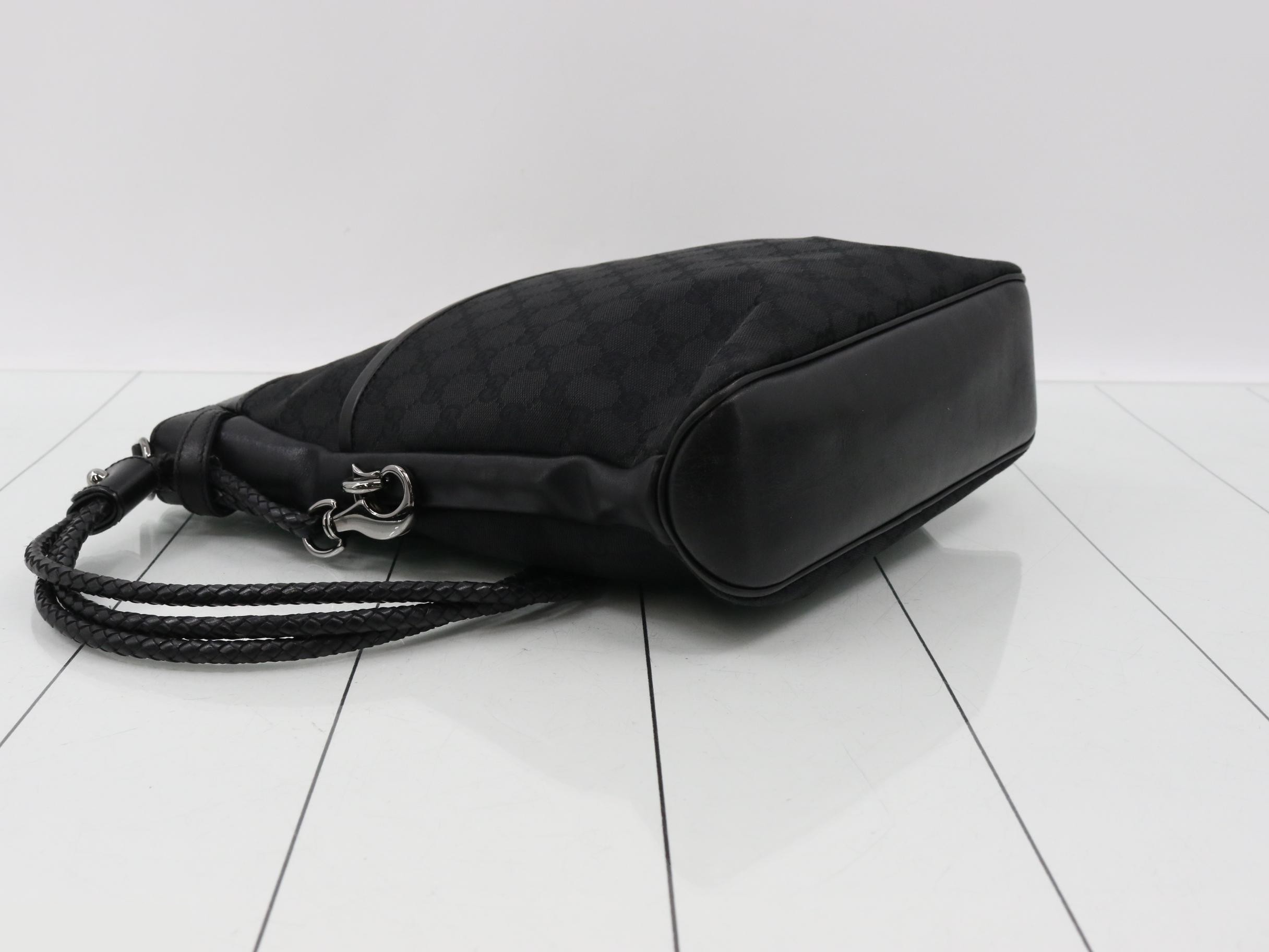 GG Canvas (Bag) - Shoulder Bag — view 5
