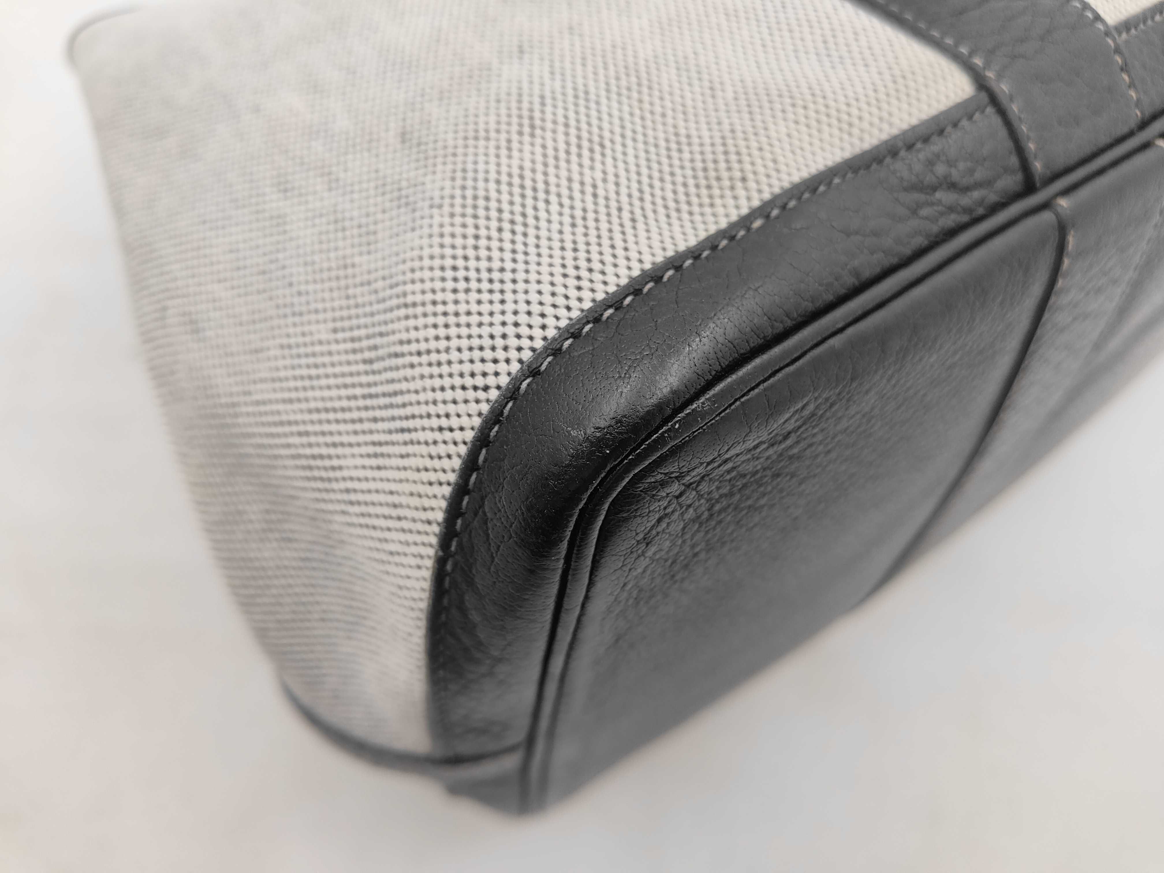 Garden Party PM Tote Bag Shoulder Bag Gray x Black Tote Bag — view 6