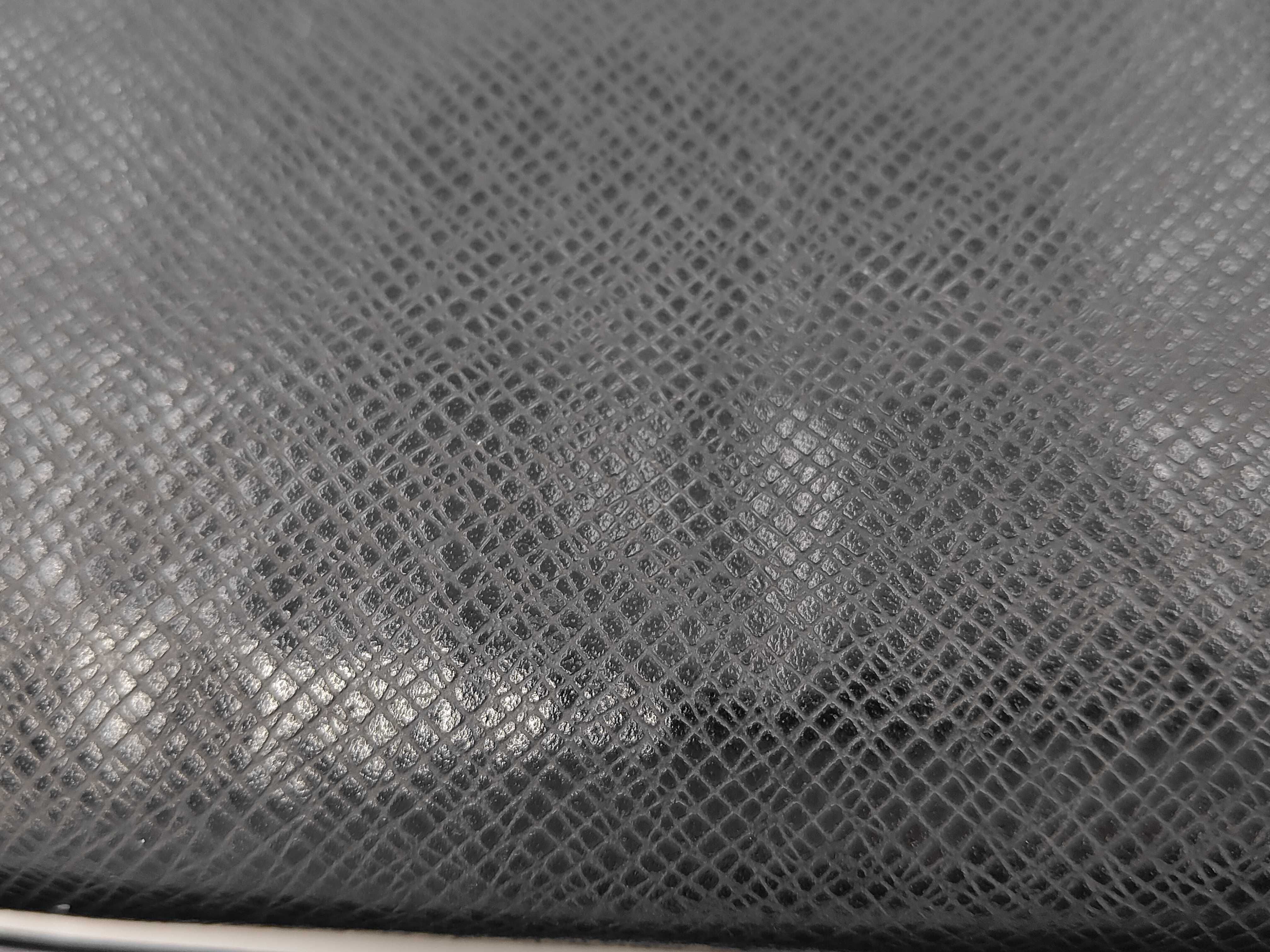 XL Taiga Wallet — view 11