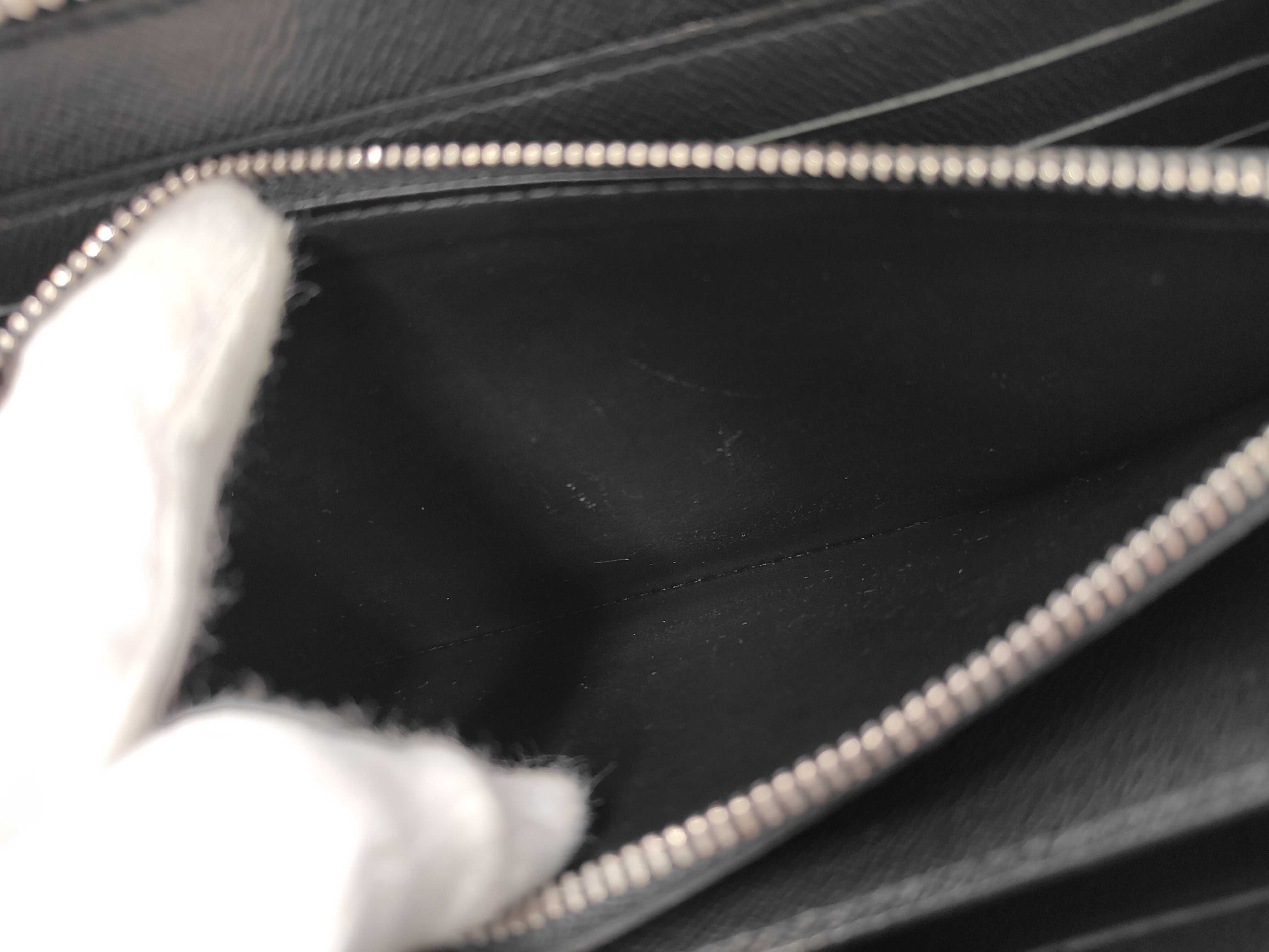 XL Taiga Wallet — view 10
