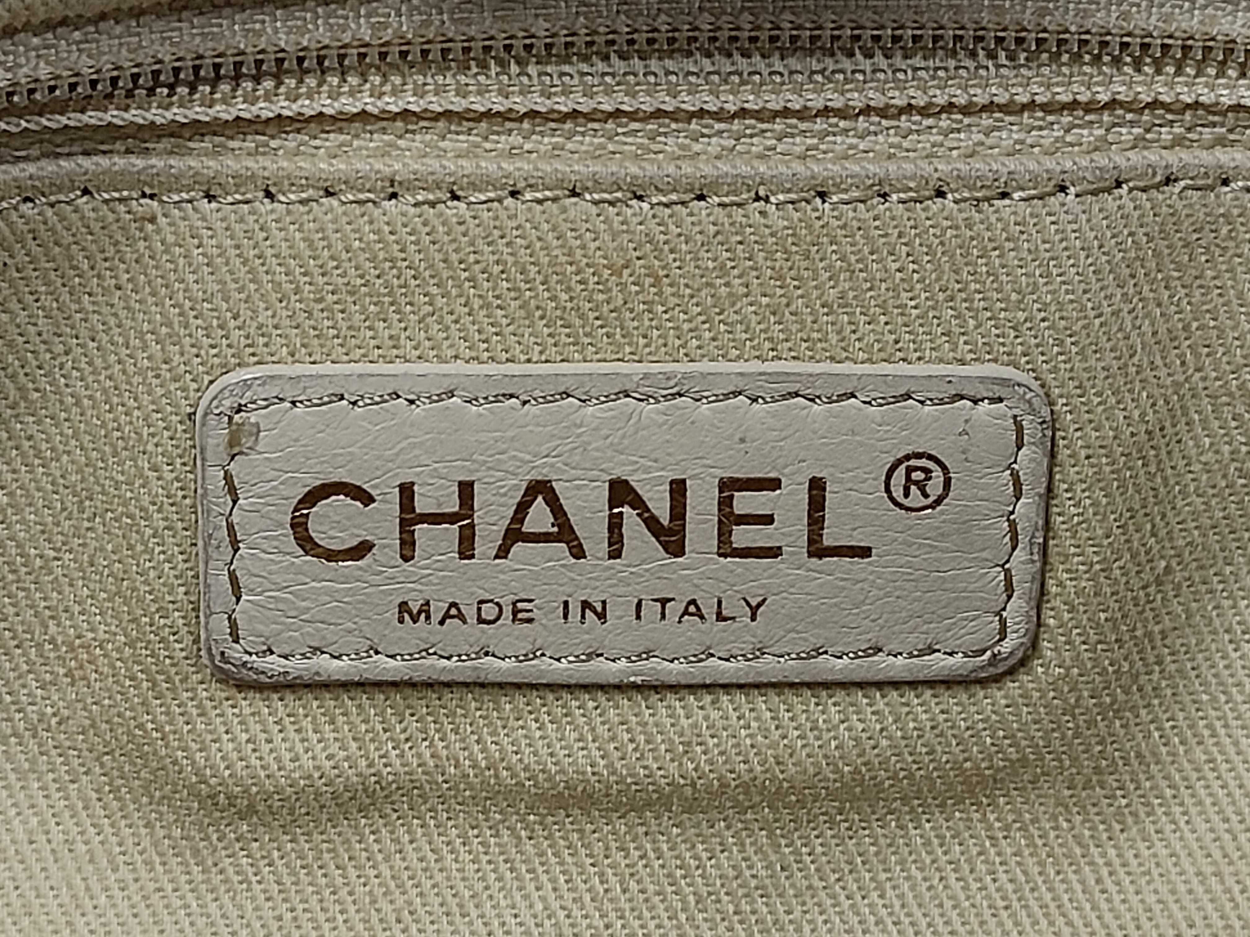 Deauville Denim Tote MM Tote Bag — view 9