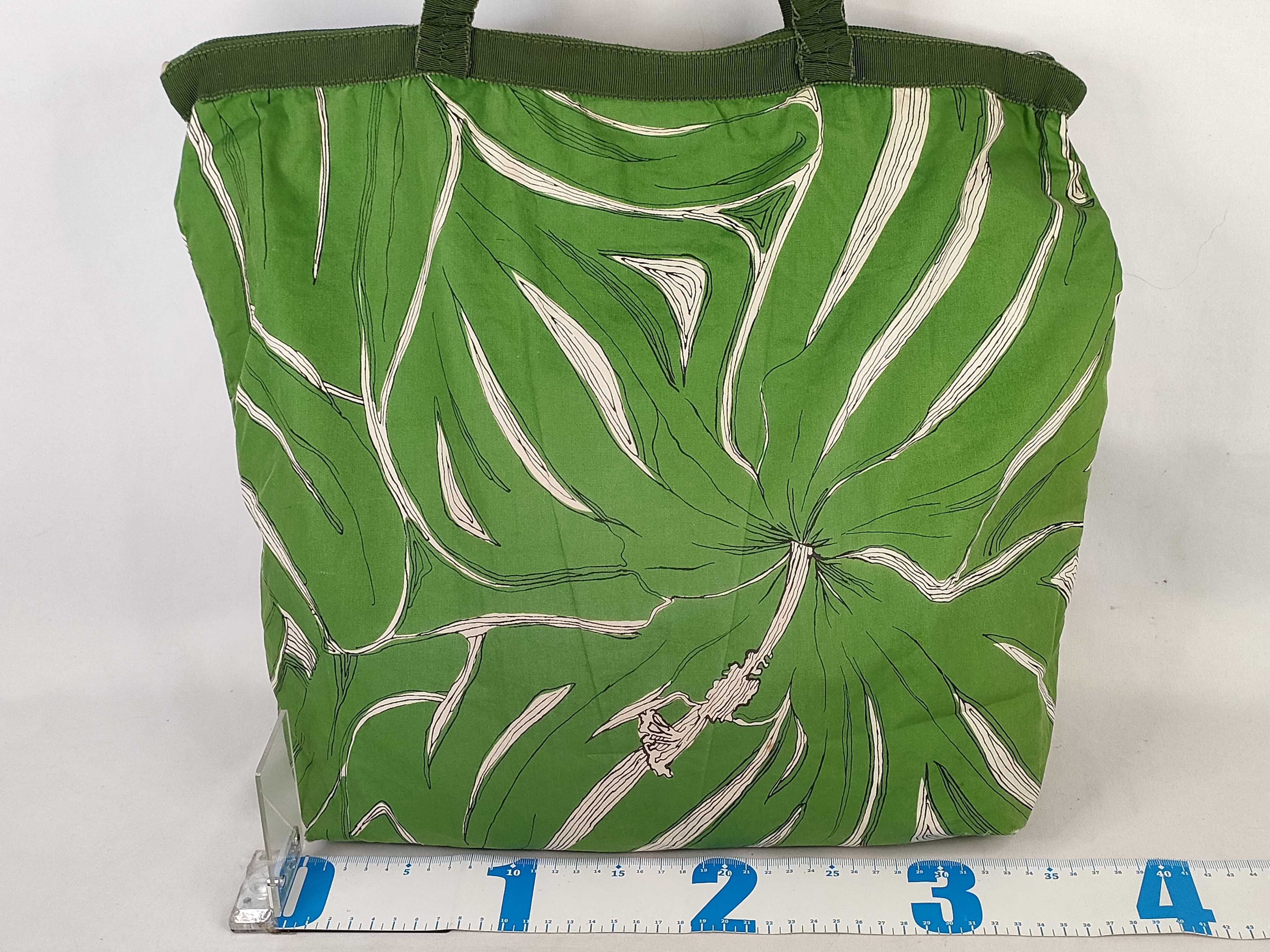 tote bag with all-over logo print. — view 2
