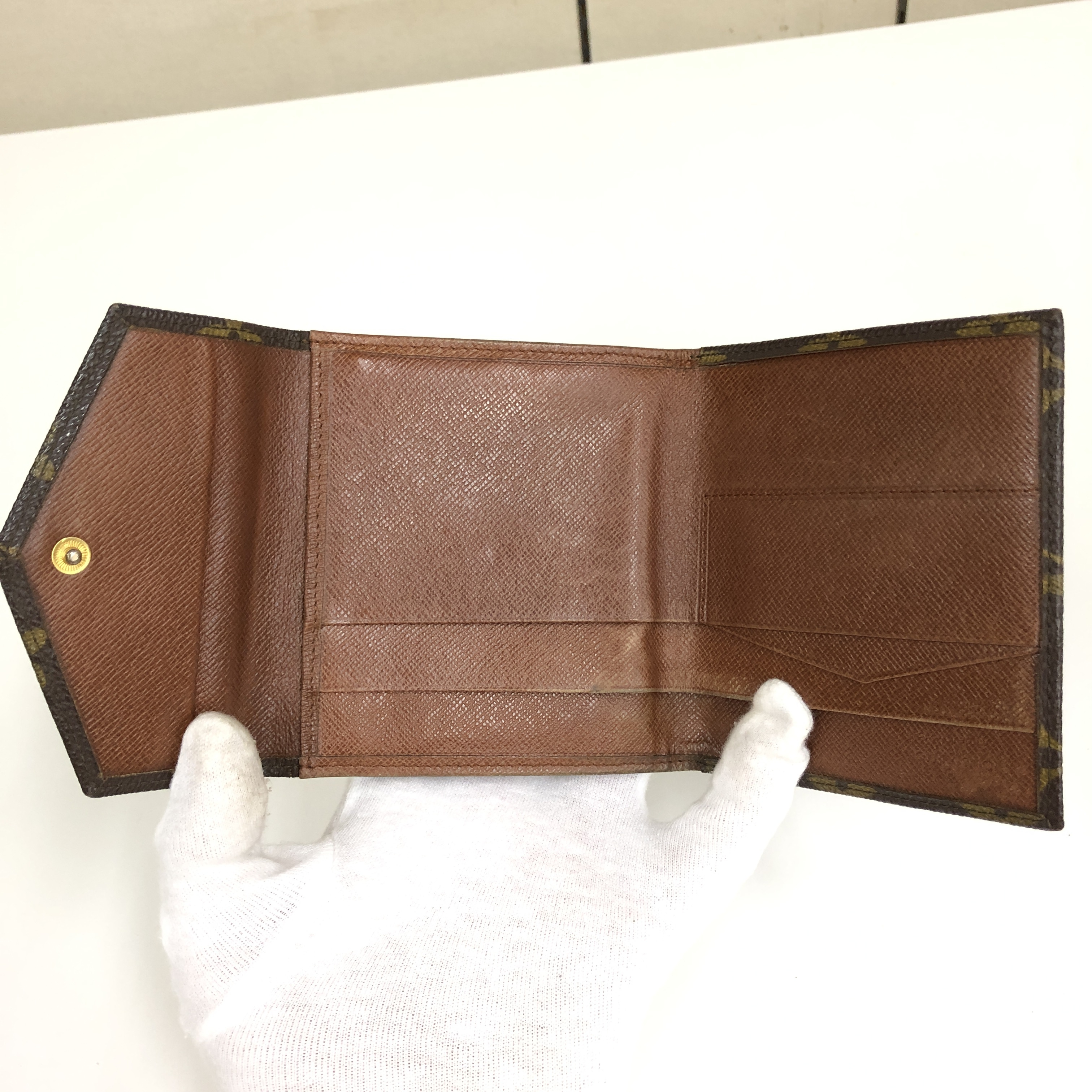 Monogram Portemonnaie Bifold Wallet M61660 (No stickiness) Compact Wallet 8910AN with coin purse, made in France. — view 10