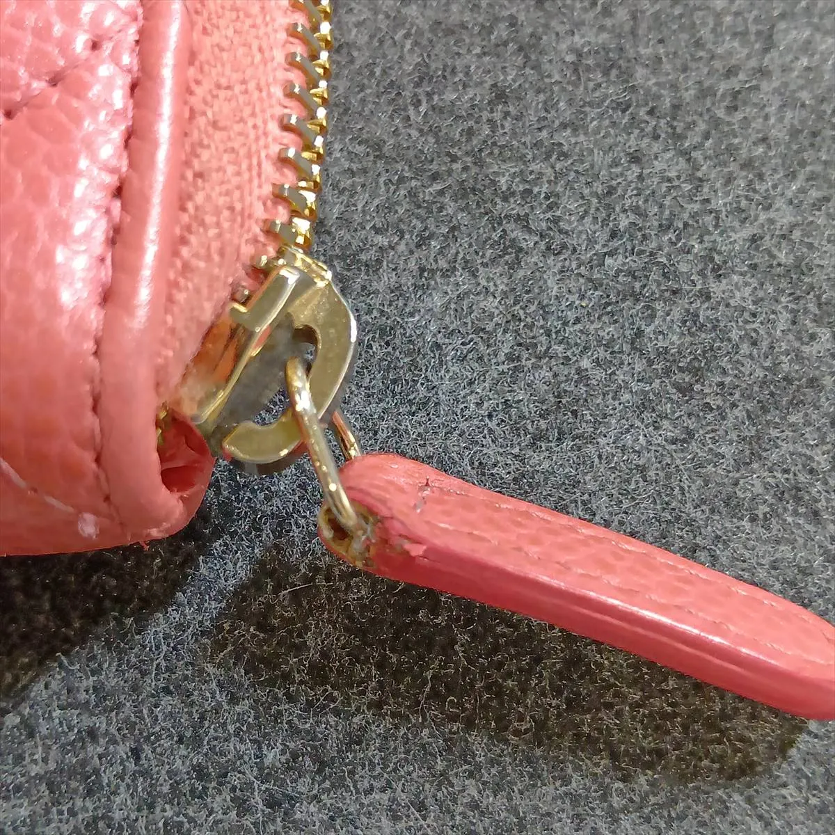 Matelassé Caviar Skin Round Zip Wallet, Pink with Gold Hardware, 25836437 — view 12