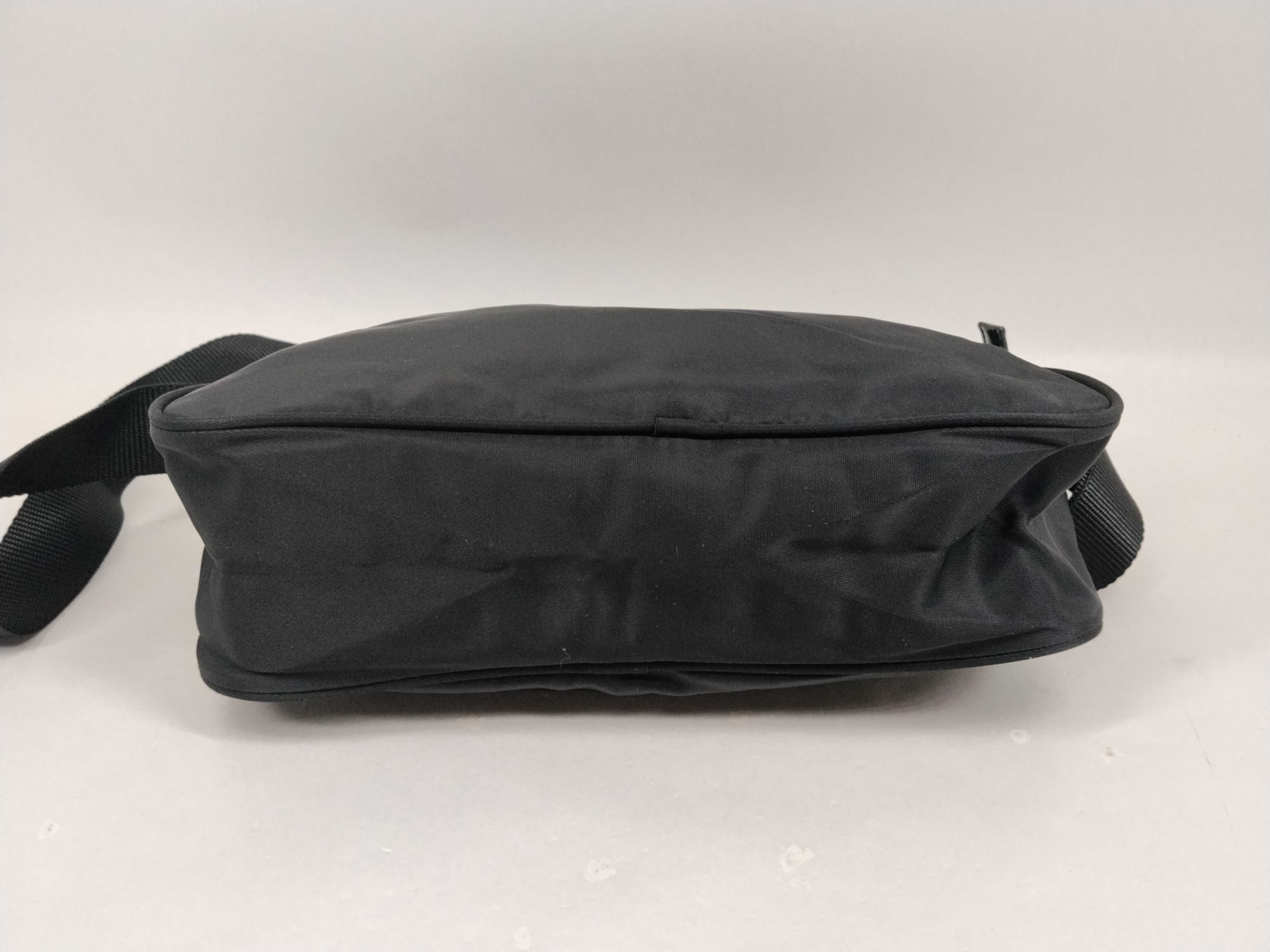Nylon Shoulder Bag / Shoulder bag with some loose threads on the outside. — view 3