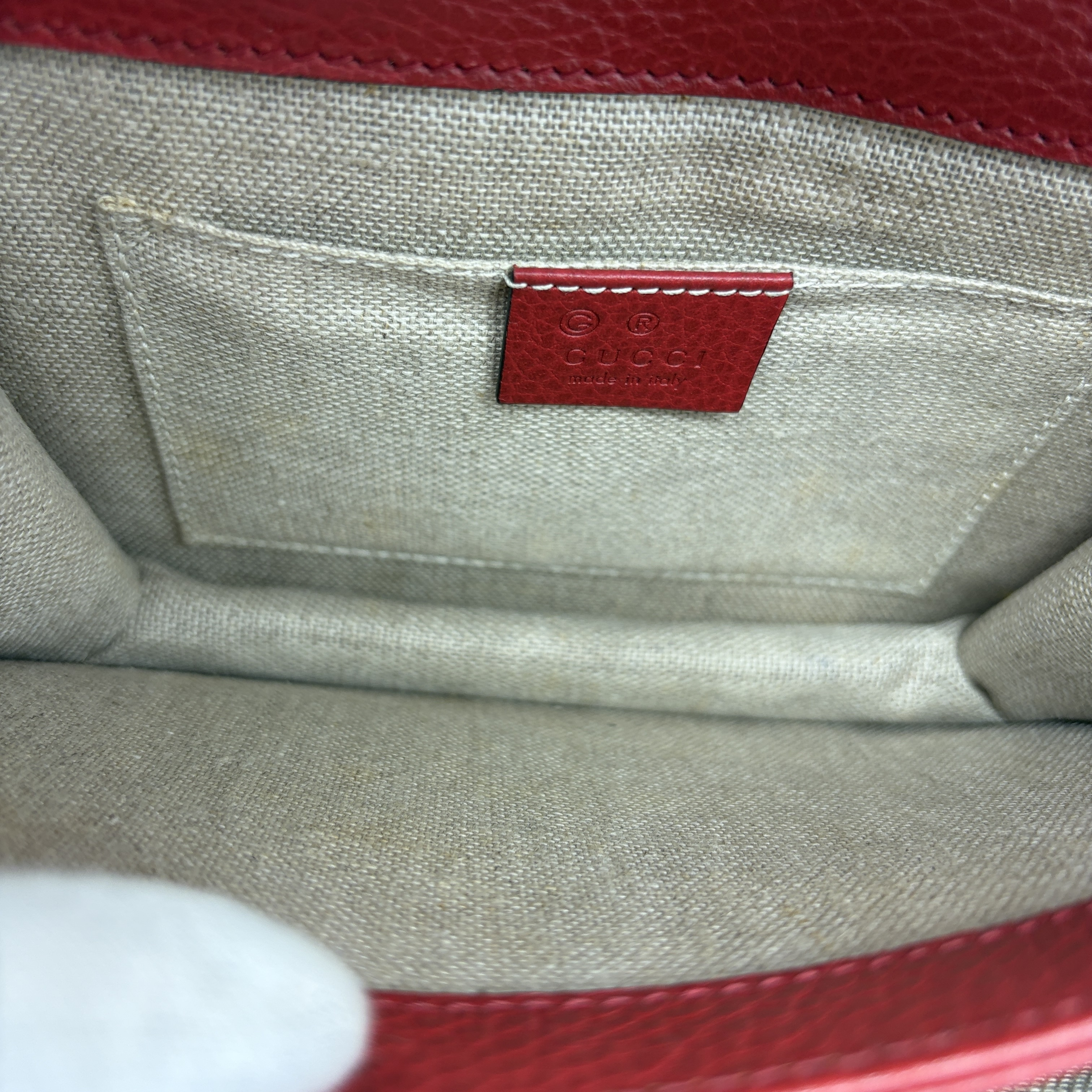 Interlocking G Leather Chain Shoulder Bag — view 11