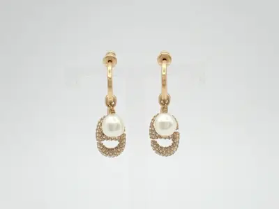Gold earrings