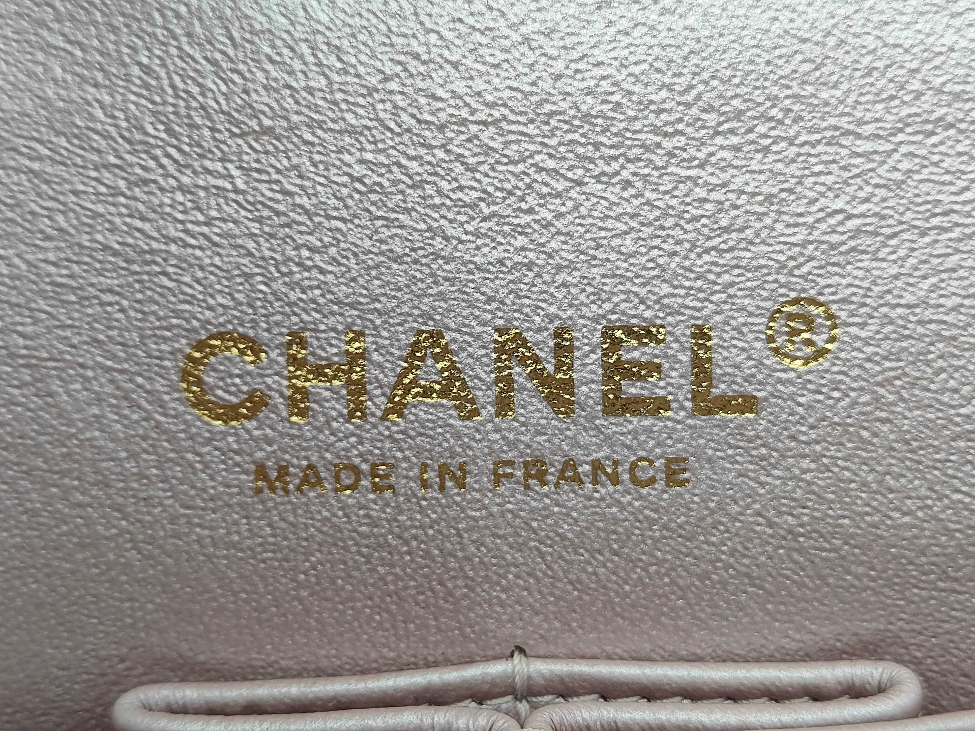 Metallic Double Flap Shoulder Bag (Serial Number 19) — view 9