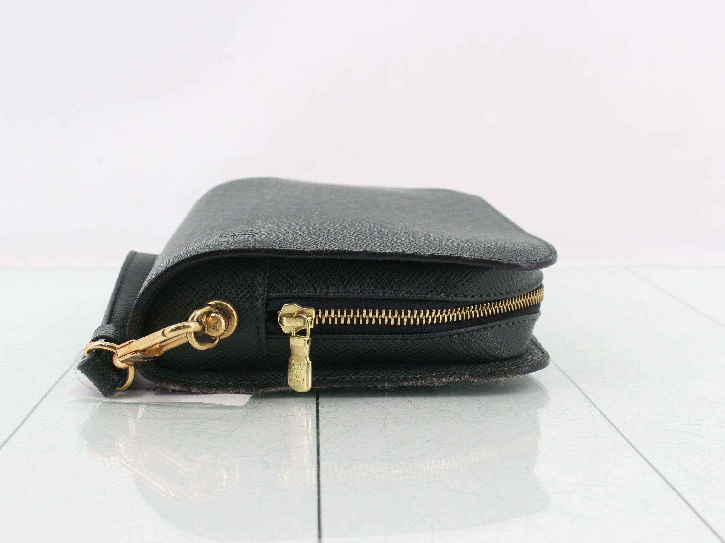 Taiga (bag) - Clutch Pouch — view 3