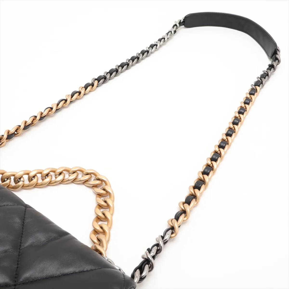 19 Lambskin Chain Shoulder Bag Black Gold x Silver Hardware L8P2A207 Random Plate — view 5