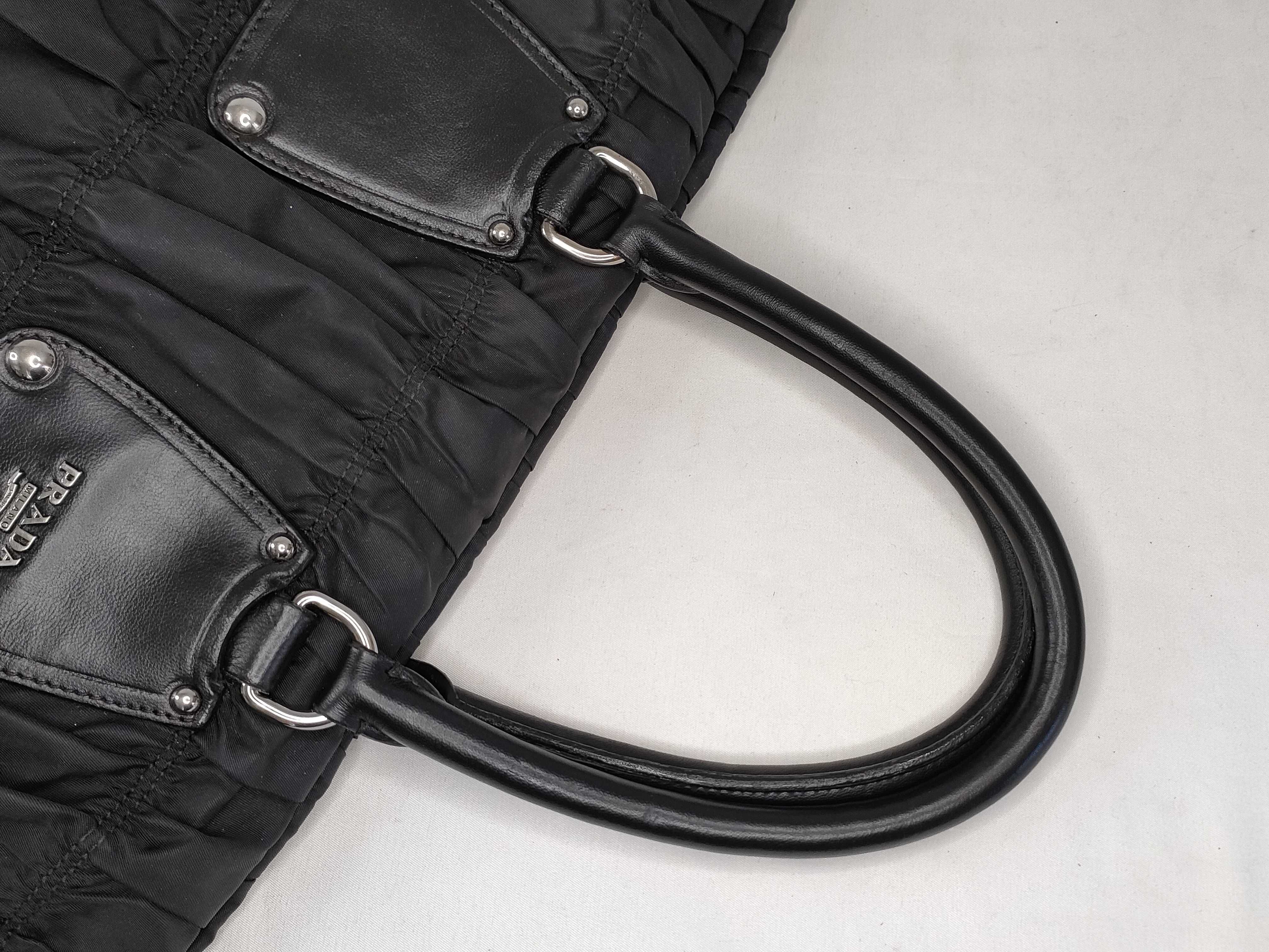 Nylon Prada Nylon Leather Gathered Tote Bag Black Serial Card Tote Bag — view 3