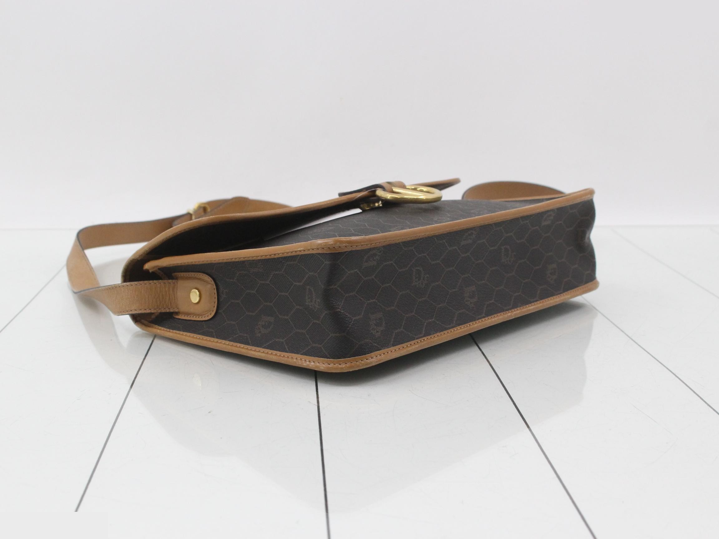 Shoulder bag, honeycomb pattern, PVC canvas, leather, brown — view 5