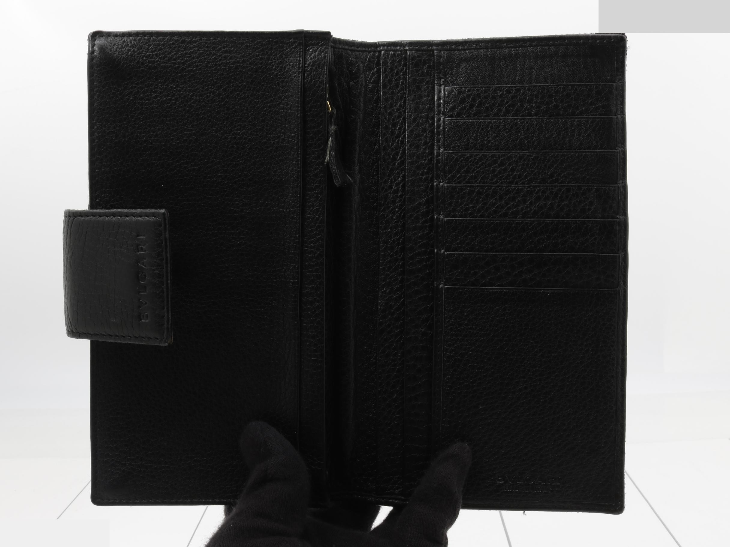 Bulgari Logomania Long Wallet — view 4