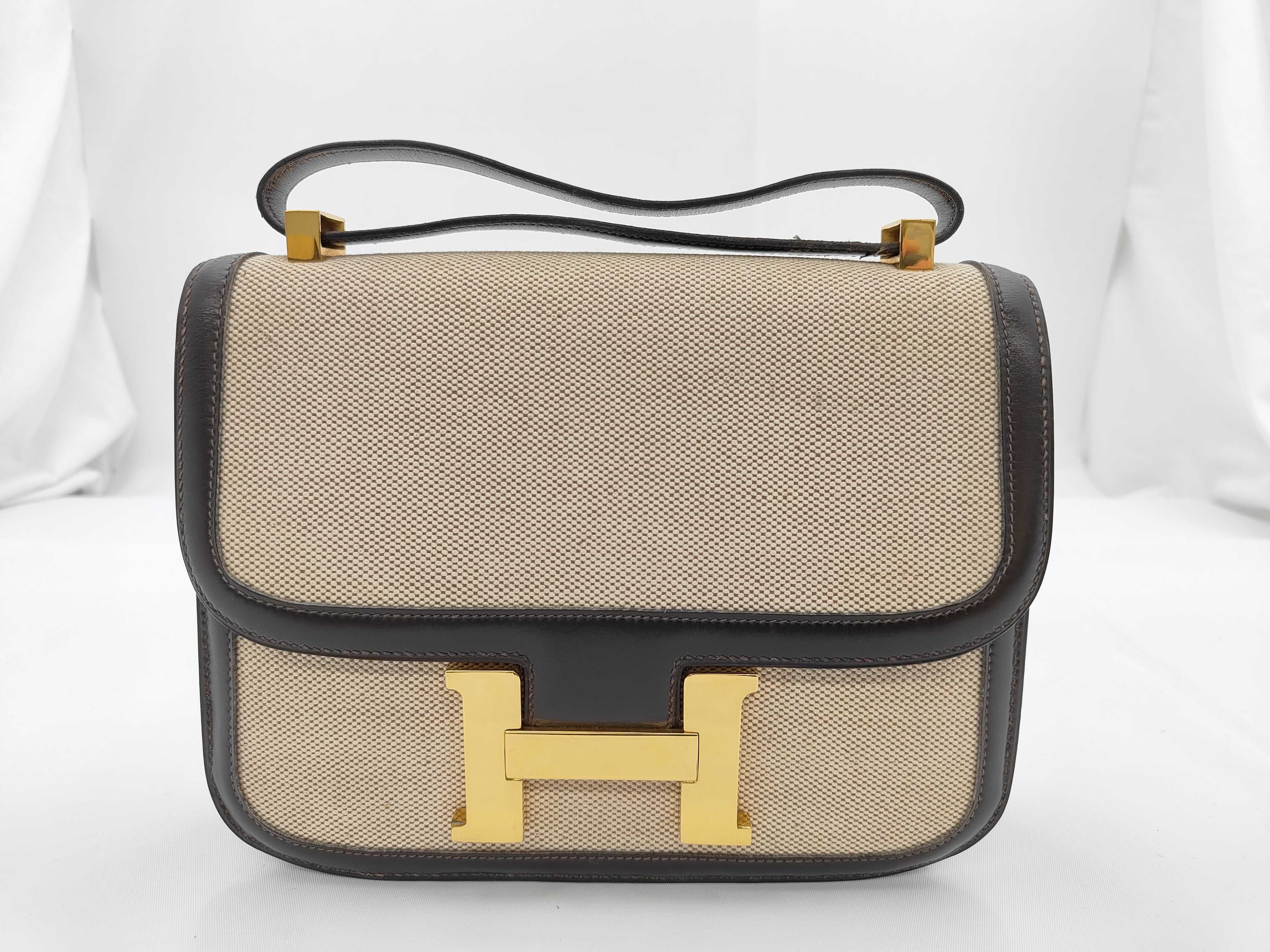 Constance 23 B Toile H Box Calf Shoulder Bag
