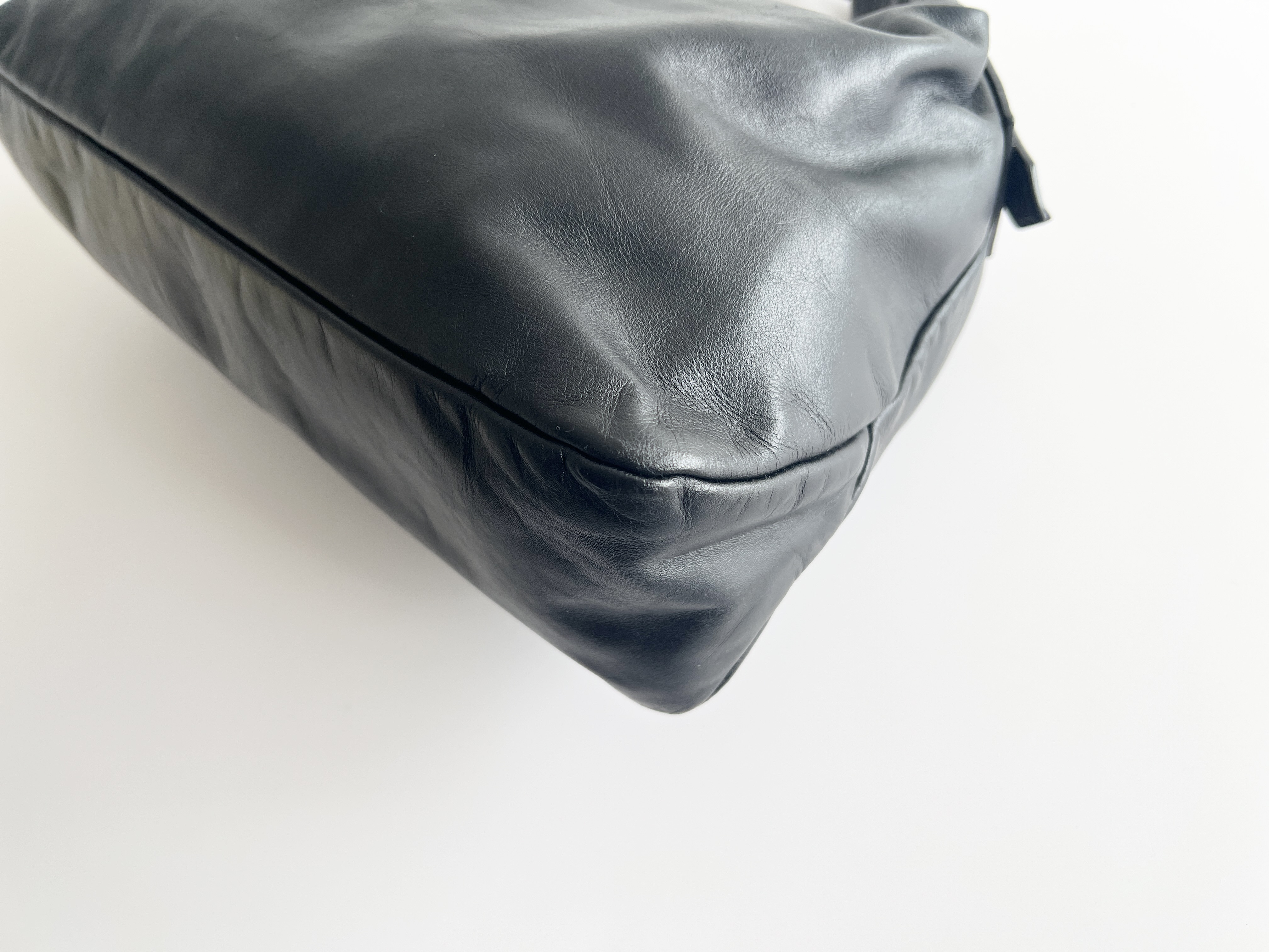Horsebit Hobo Leather Shoulder Bag, One-Shoulder Bag — view 11