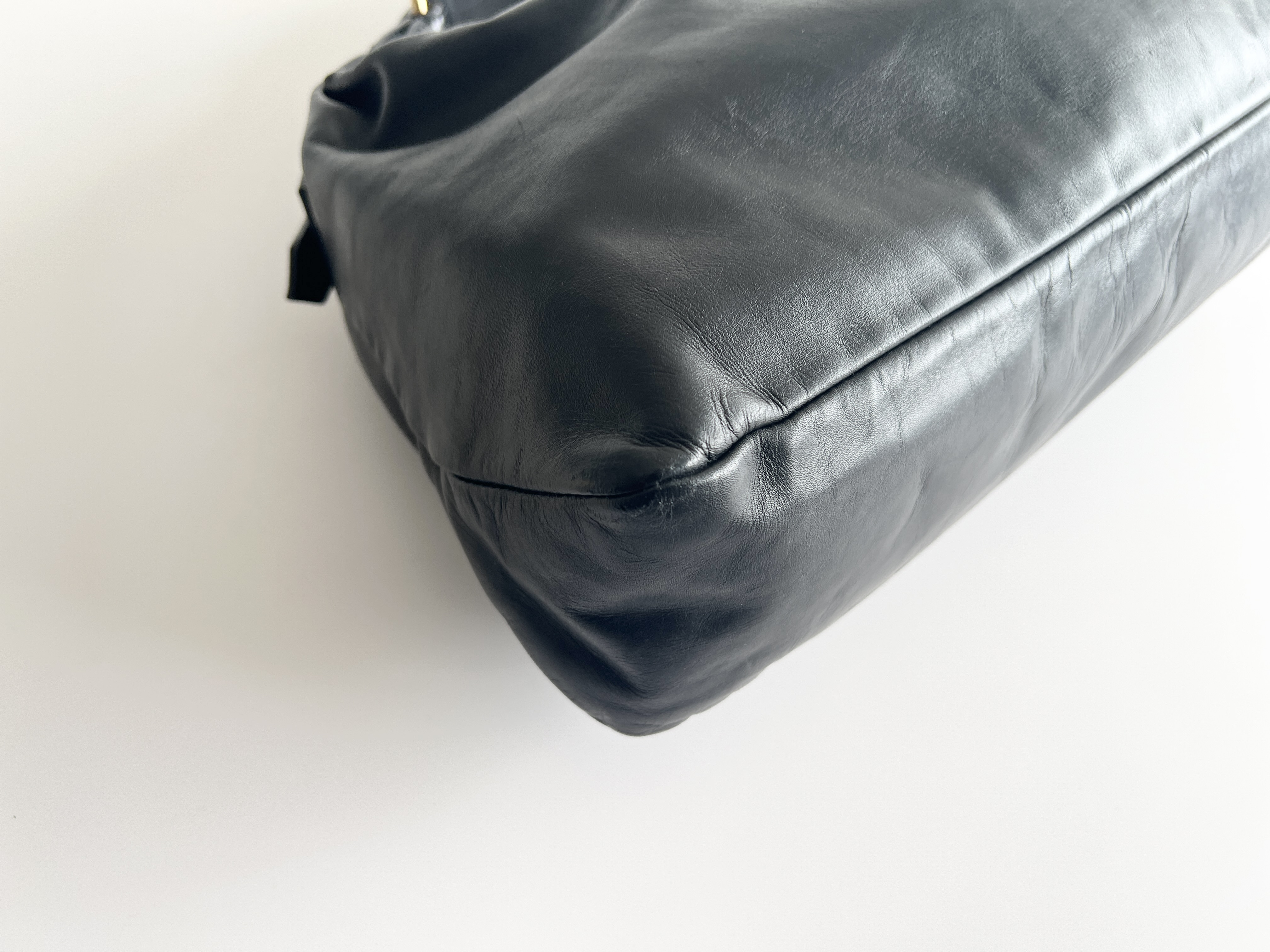 Horsebit Hobo Leather Shoulder Bag, One-Shoulder Bag — view 8