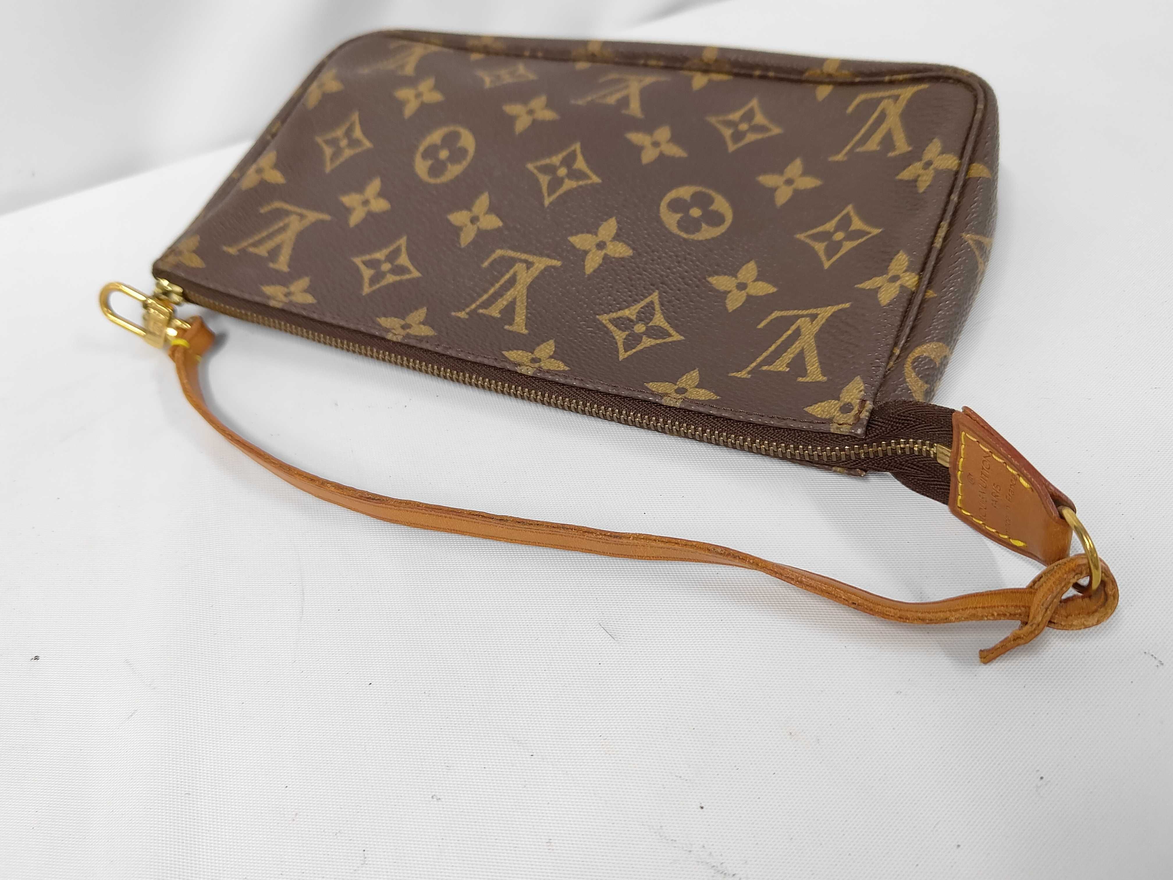 Monogram Pochette Accessoires M51980 Pouch — view 5
