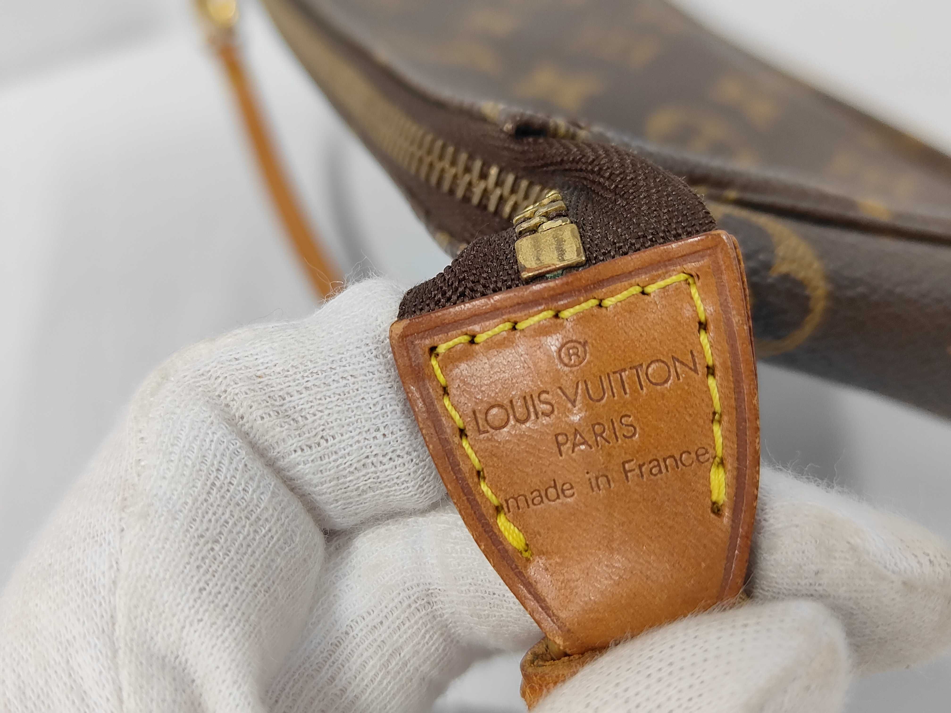 Monogram Pochette Accessoires M51980 Pouch — view 7