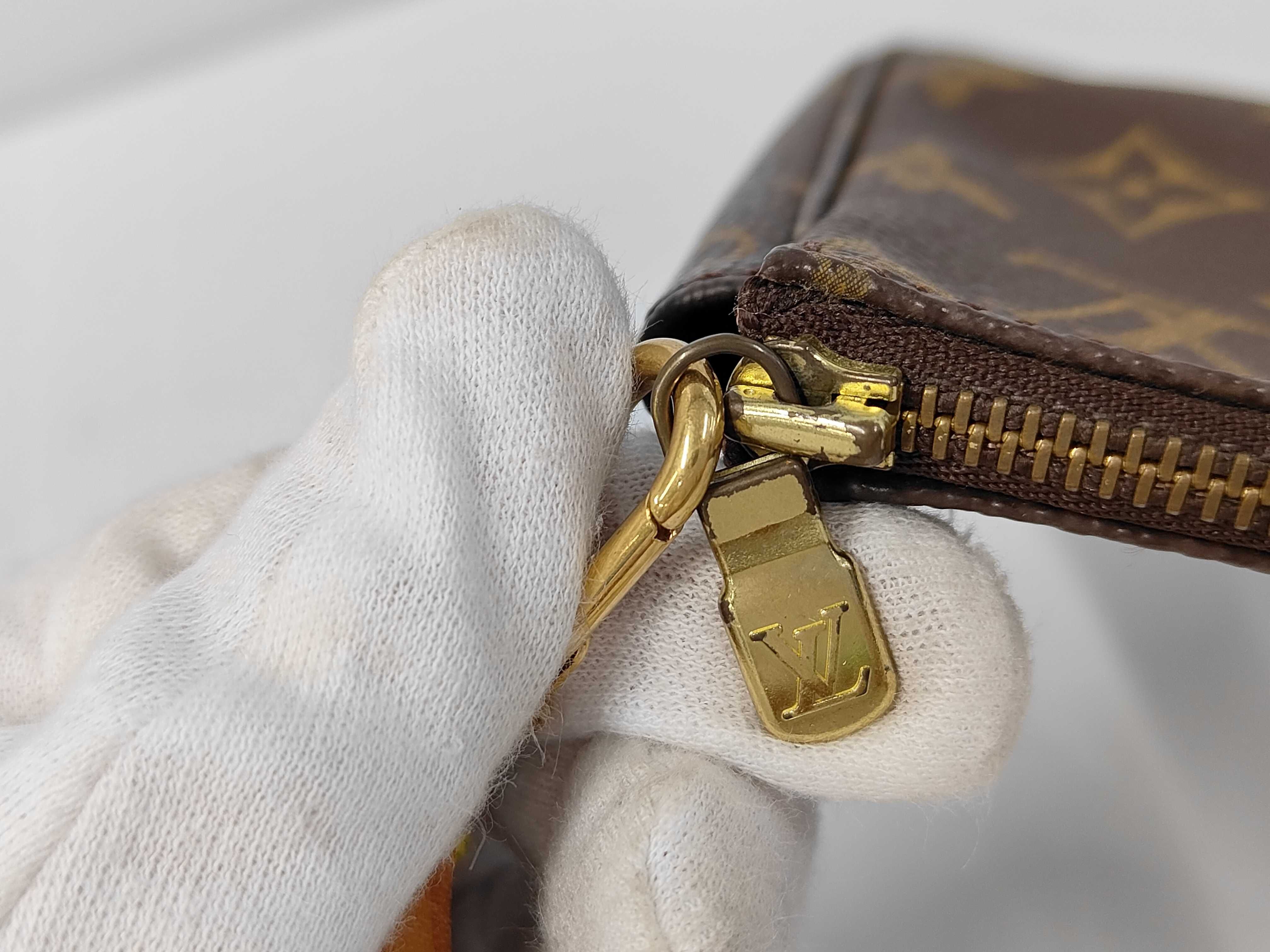 Monogram Pochette Accessoires M51980 Pouch — view 8