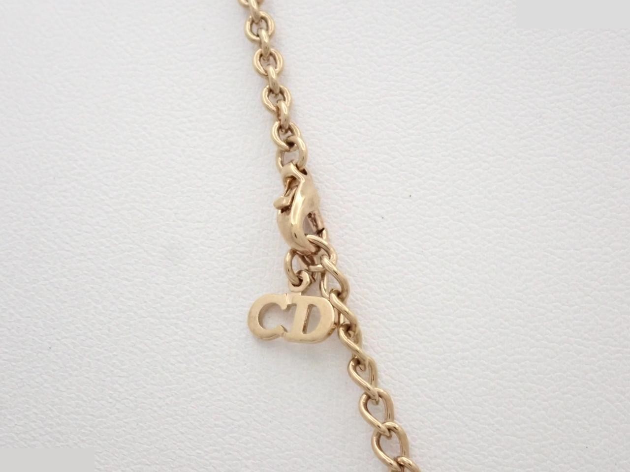 Other lines: Precious metals, necklaces, pendants — view 2