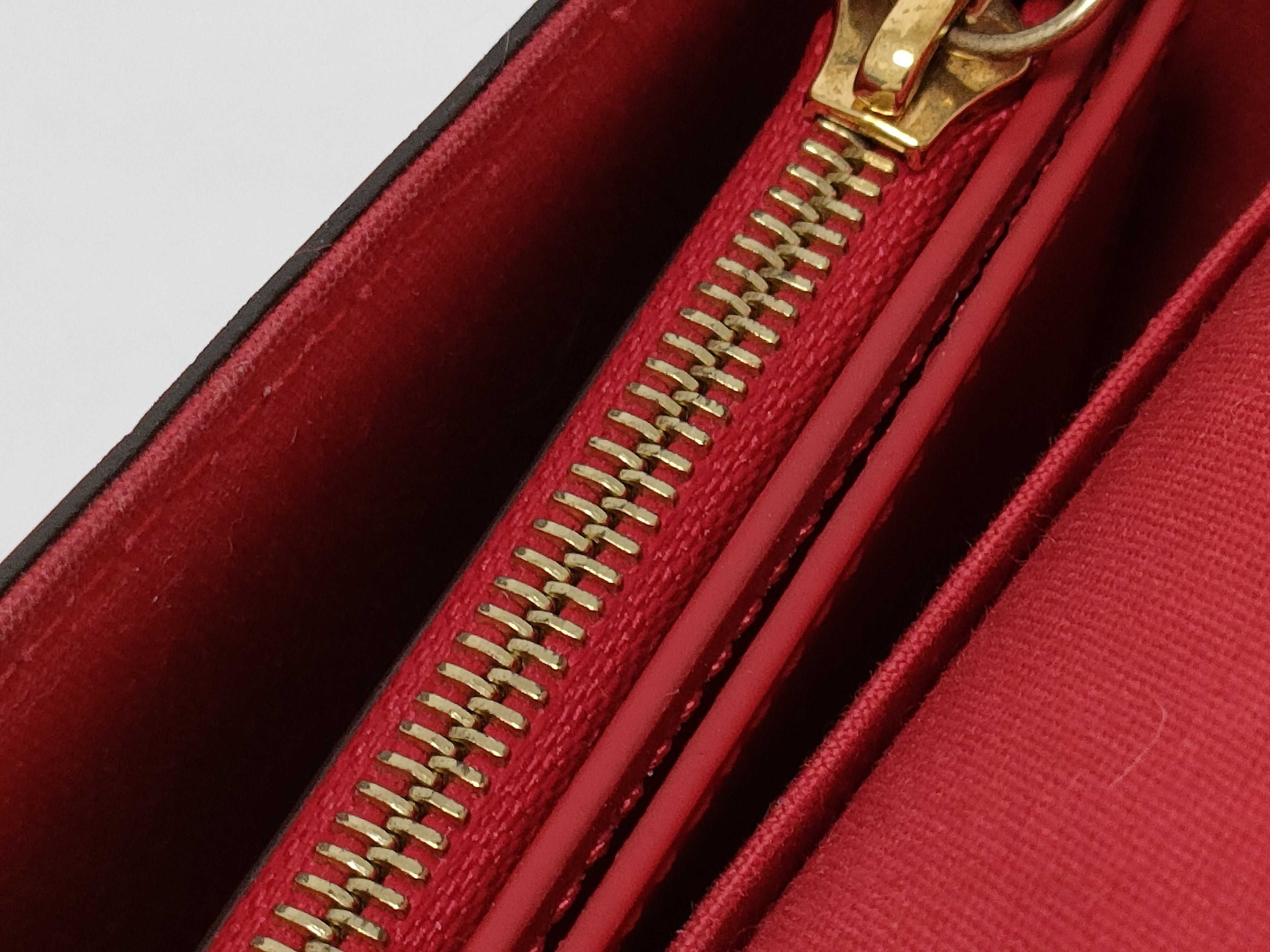 LV Vernis Pochette Félicie Shoulder Bag — view 11